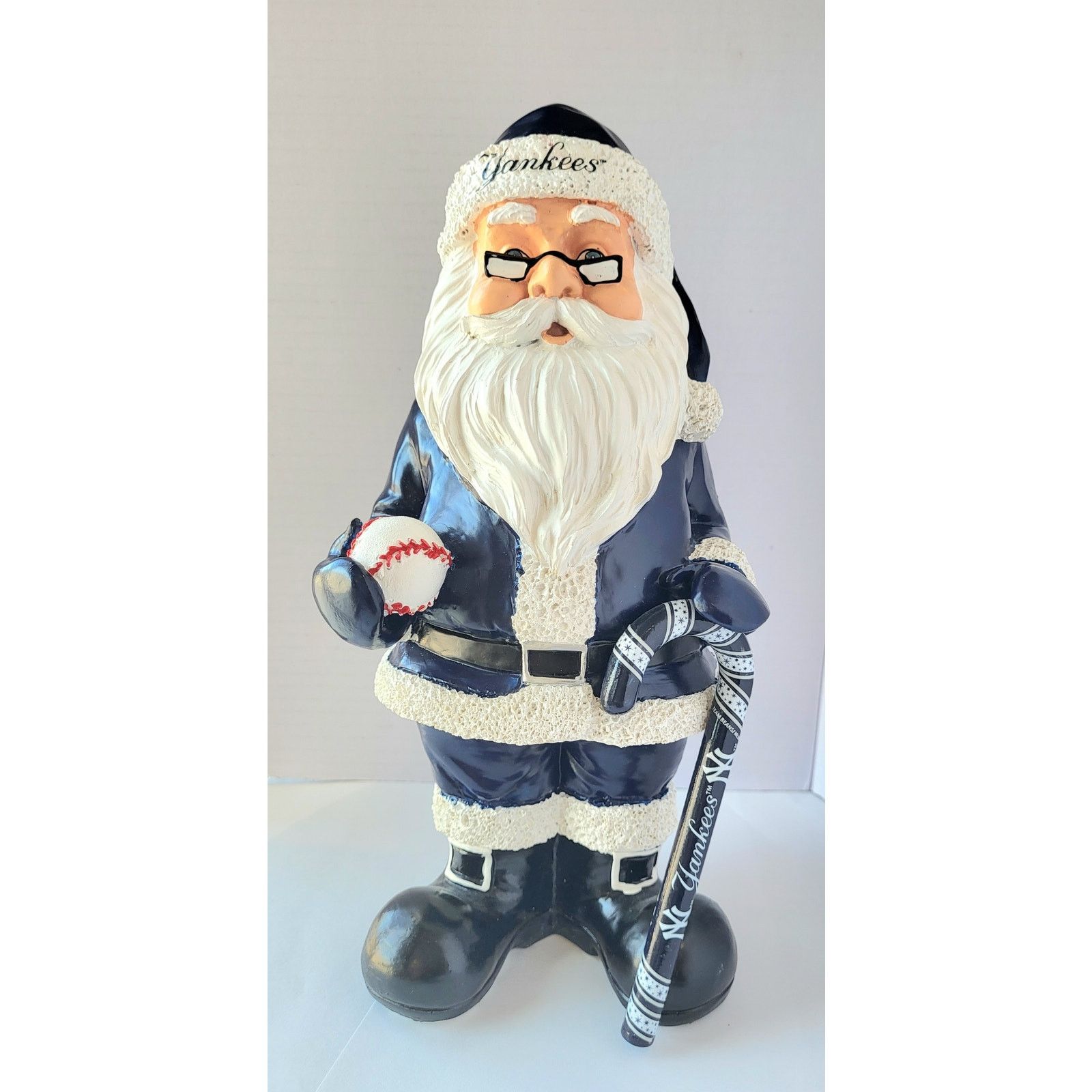 MLB MLB Yankees Forever Collectible Santa 2010 Discontinued NY Size ONE SIZE - 1 Thumbnail