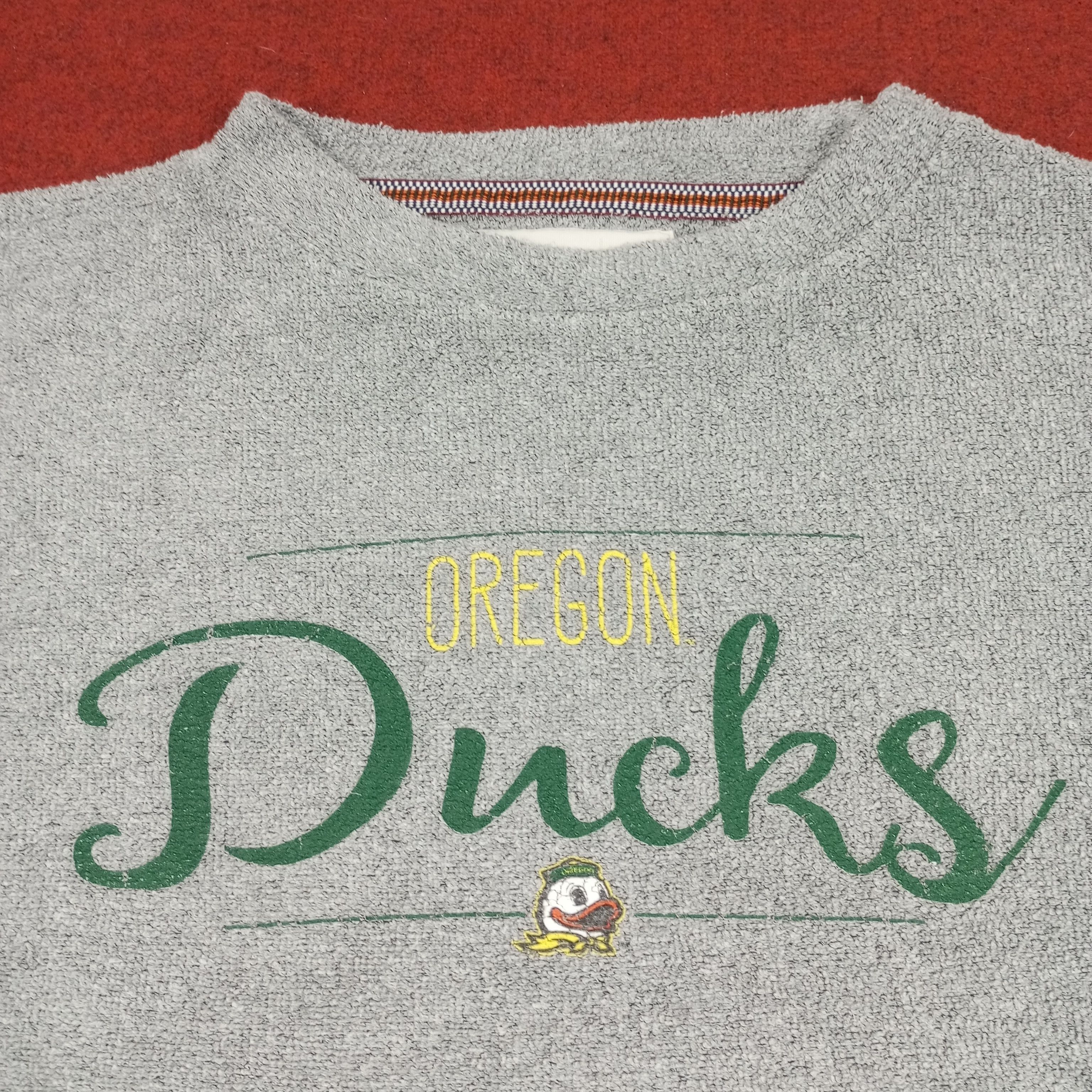 NFL × Vintage Oregon Ducks Center Design Sweatshirt Size US XL / EU 56 / 4 - 2 Thumbnail