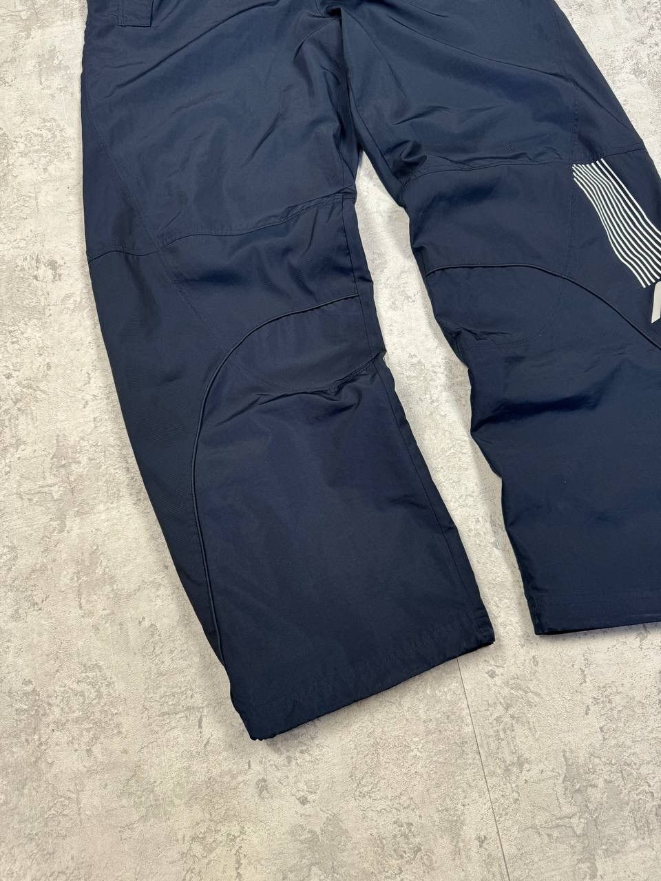 Nike Vintage Nike Y2K Nylon Baggy Sweatpants Size XL Size US 37 - 5 Thumbnail