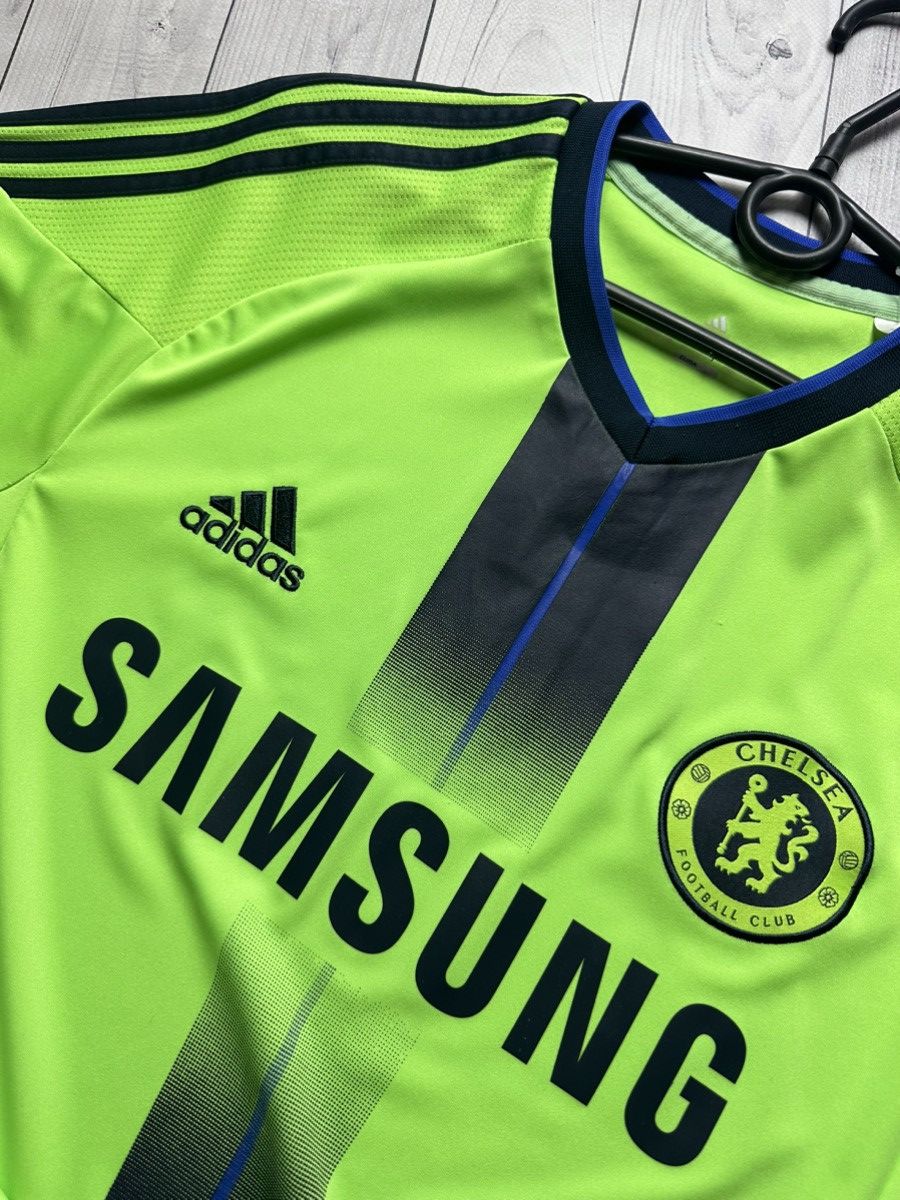 Adidas × Chelsea Soccer × Vintage Vintage adidas Chelsea soccer jersey size S green rare 2010 Size US S / EU 44-46 / 1 - 5 Thumbnail