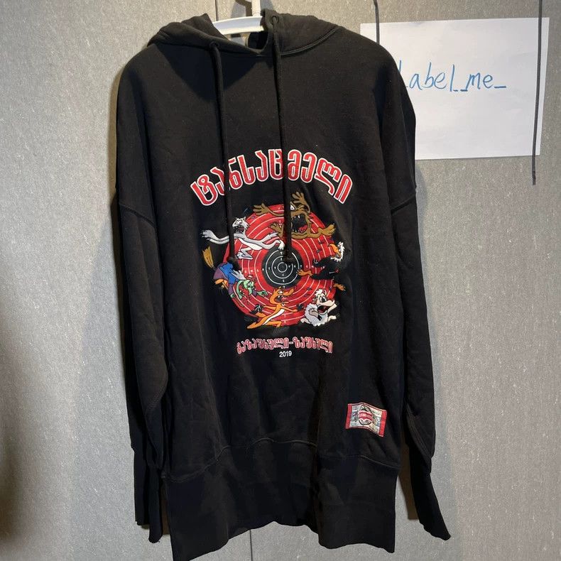 Vetements Vetements Sweatshirt 2019 Embroidered Target Size US S / EU 44-46 / 1 - 1 Thumbnail
