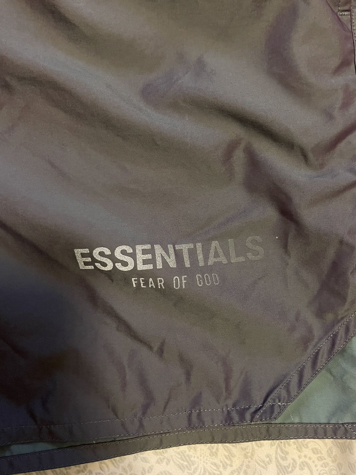 Essentials Fear of God Essentials Volley Shorts Size US 32 / EU 48 - 7 Thumbnail