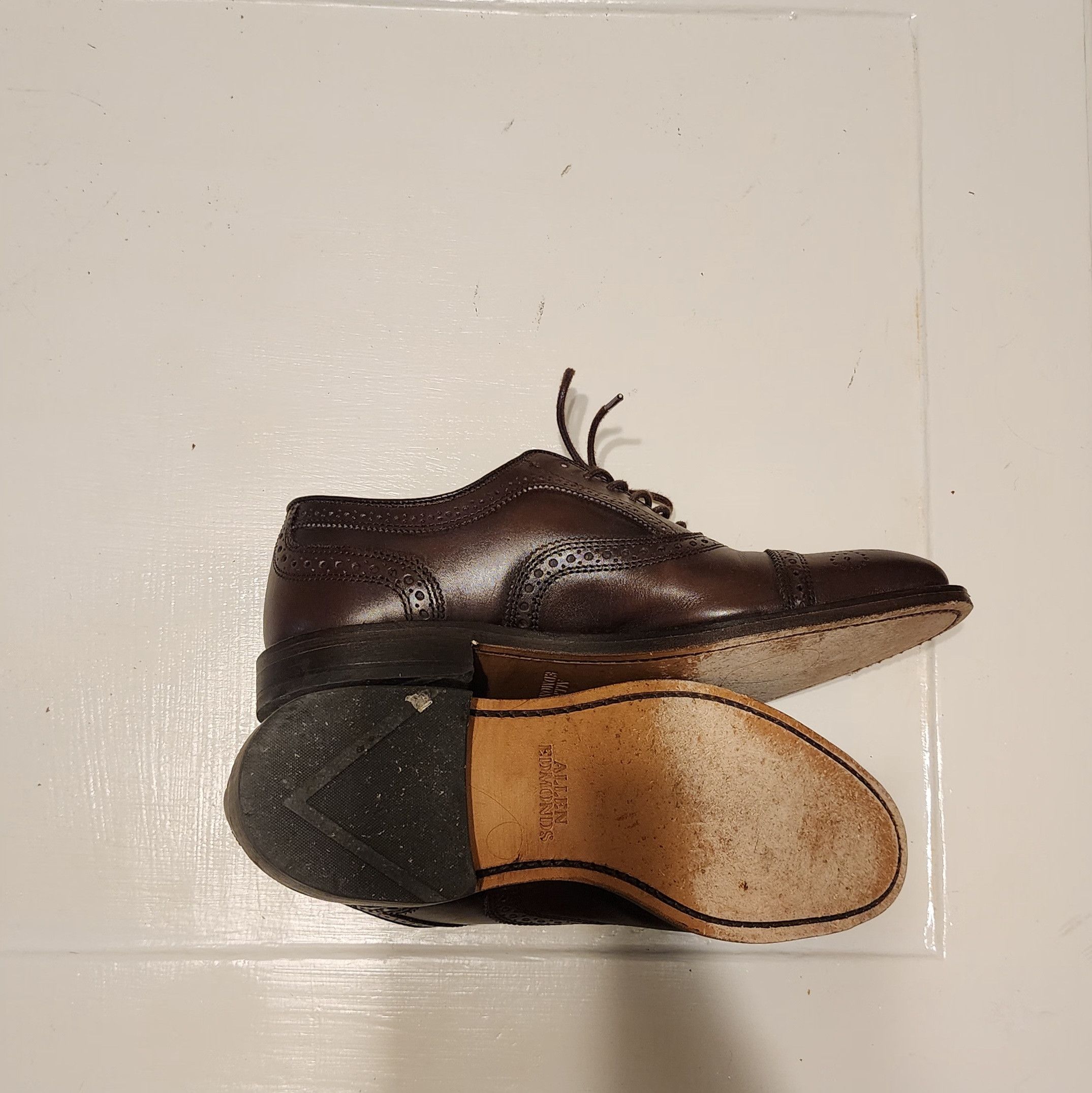 Allen Edmonds Strand Cap-toe Oxford Dress Shoe Size US 7 / EU 40 - 2 Thumbnail