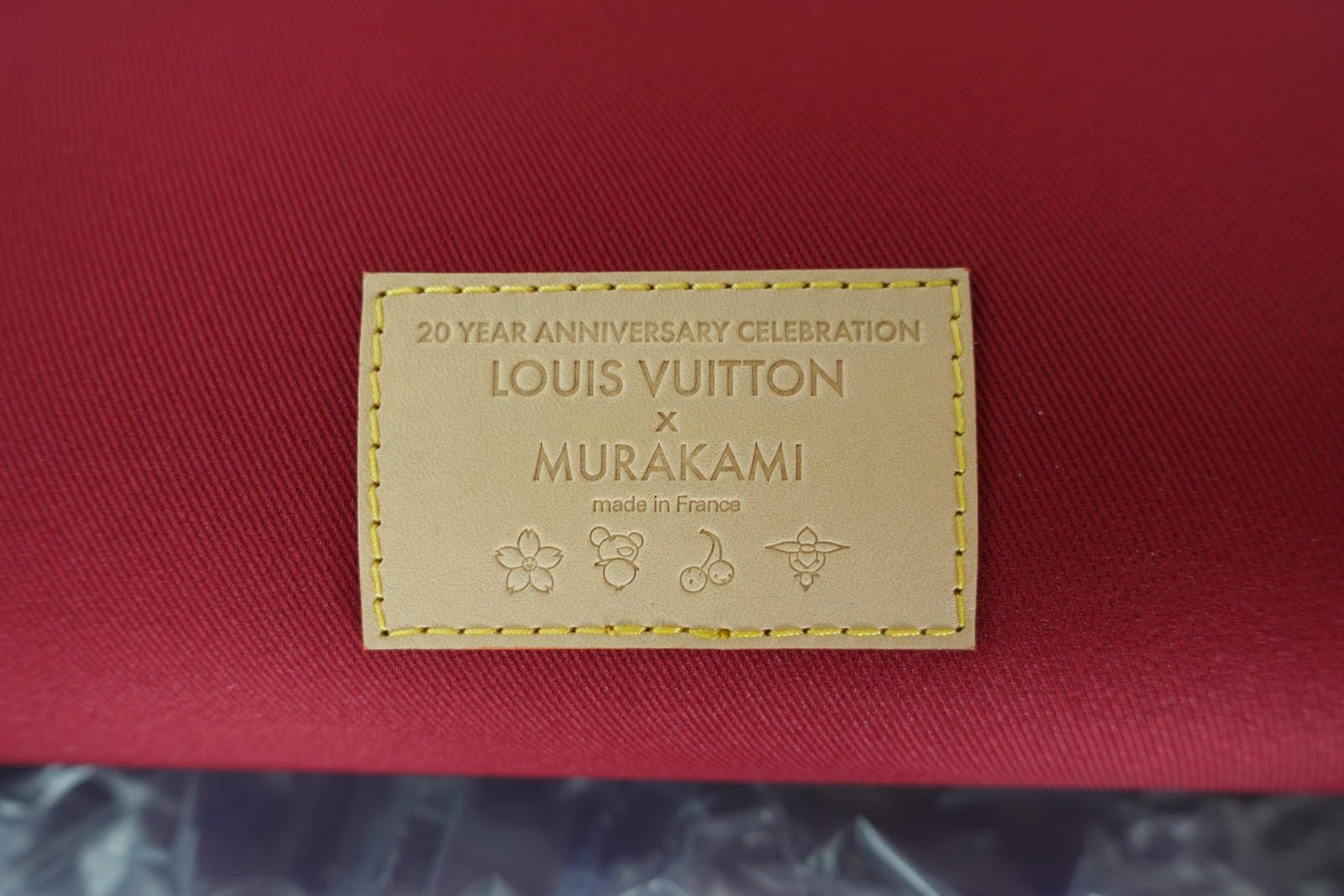 Louis Vuitton Louis Vuitton x Takashi Murakami Dog Bag in White Size ONE SIZE - 11 Thumbnail