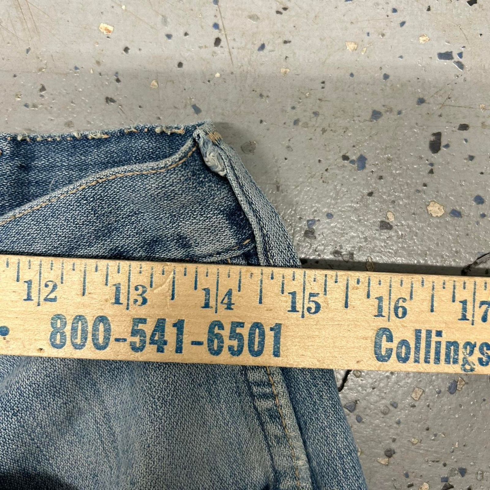 Wrangler VTG 60s Distressed Wrangler blue straight leg jeans Size US 32 / EU 48 - 3 Thumbnail