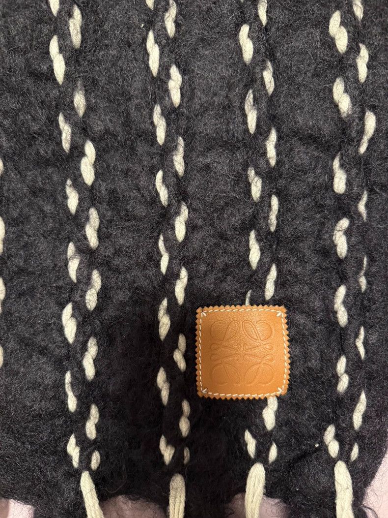 Loewe LOEWE A black tassel scarf by Ma Haomao Size ONE SIZE - 2 Thumbnail