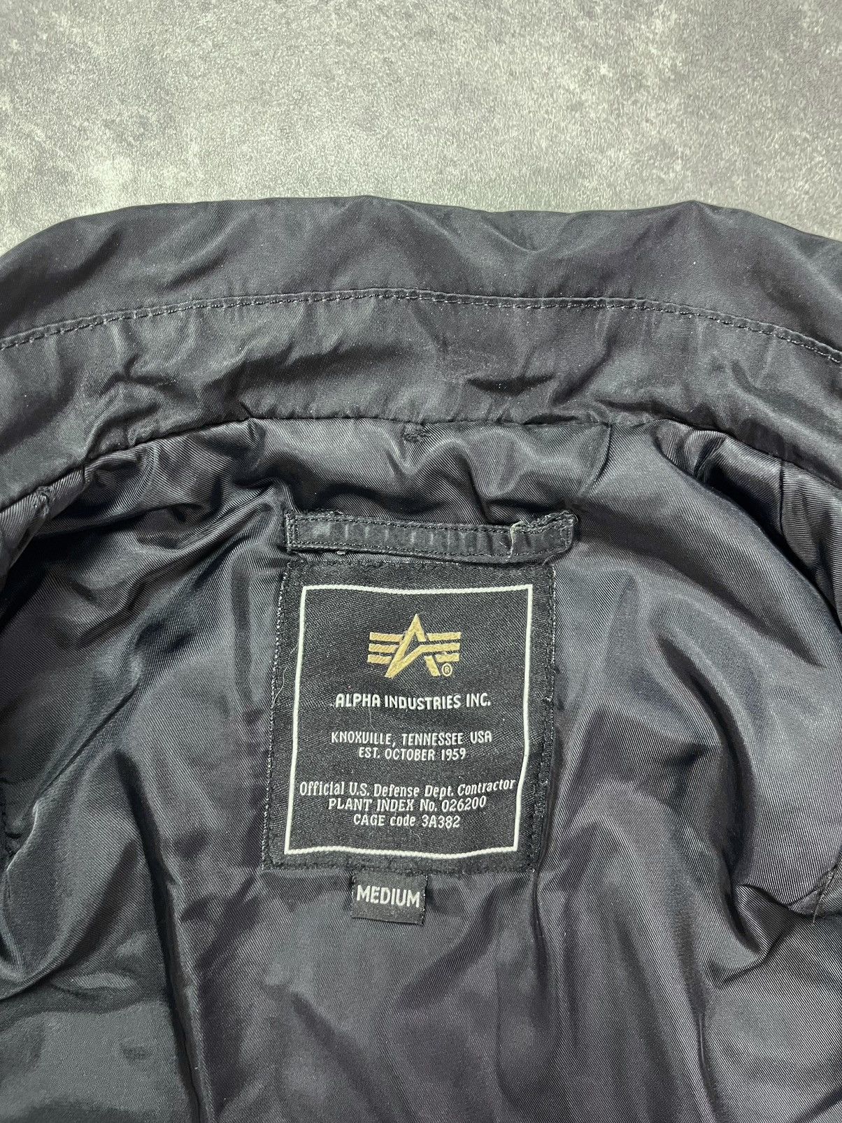 Alpha Industries Alpha Industries B-15 Type Bomber Jacket M Military Army Size US M / EU 48-50 / 2 - 12 Thumbnail
