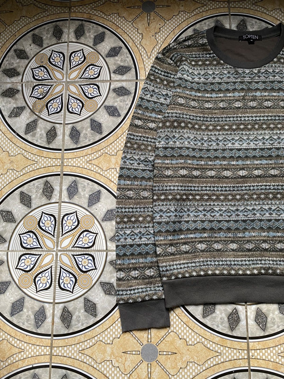 Other TOPTEN Vintage Fair Isle Knit Sweater - Grandpa Style. Size US M / EU 48-50 / 2 - 3 Thumbnail