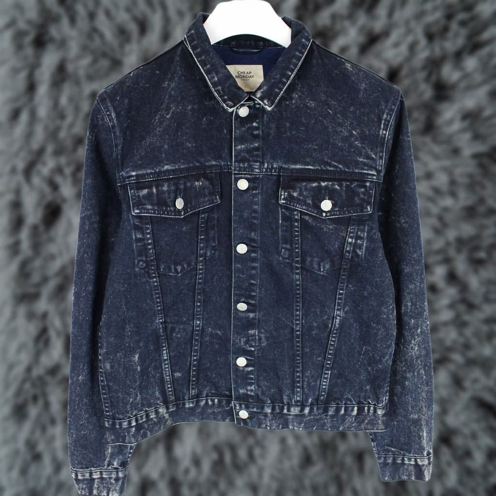 Cheap Monday Cheap Monday Stapie Denim Jacket Sulphur Blue Large Mens Button Up Polo Denim Jacket Size US L / EU 52-54 / 3 - 1 Thumbnail
