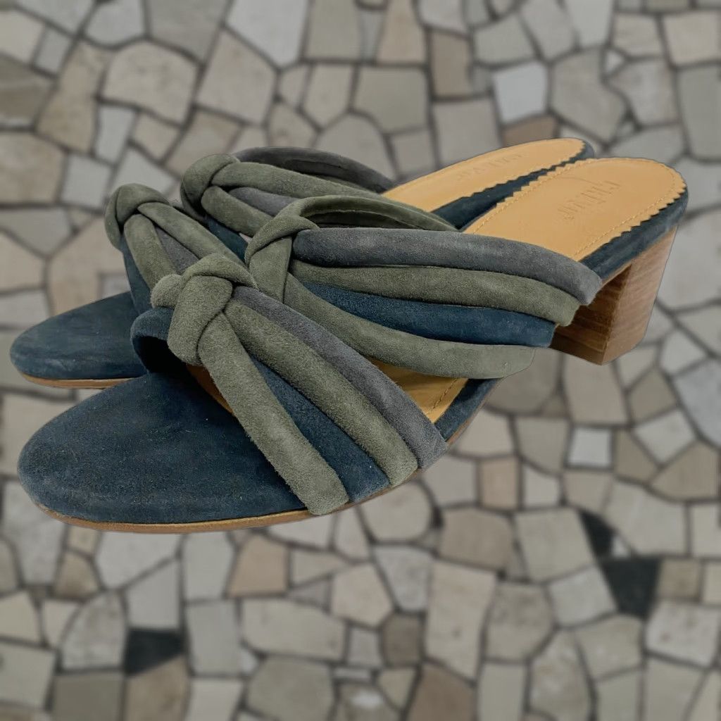 Crevo they are size 12 and color blue Crevo | Shoes | Crevo Mens Blue Casual Shoes | Poshmark main image 4