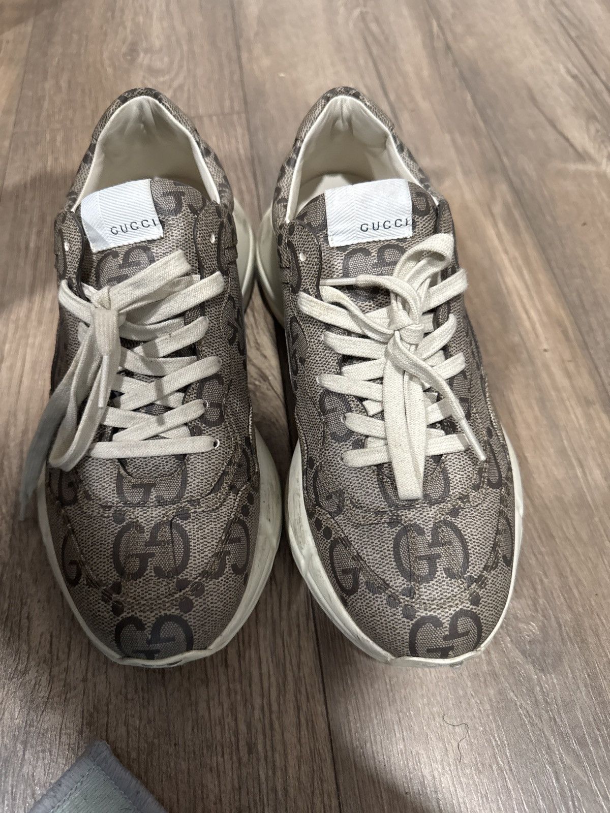 Gucci Gucci 100 ‘Beige Monogram’ Size US 8 / EU 41 - 1 Thumbnail