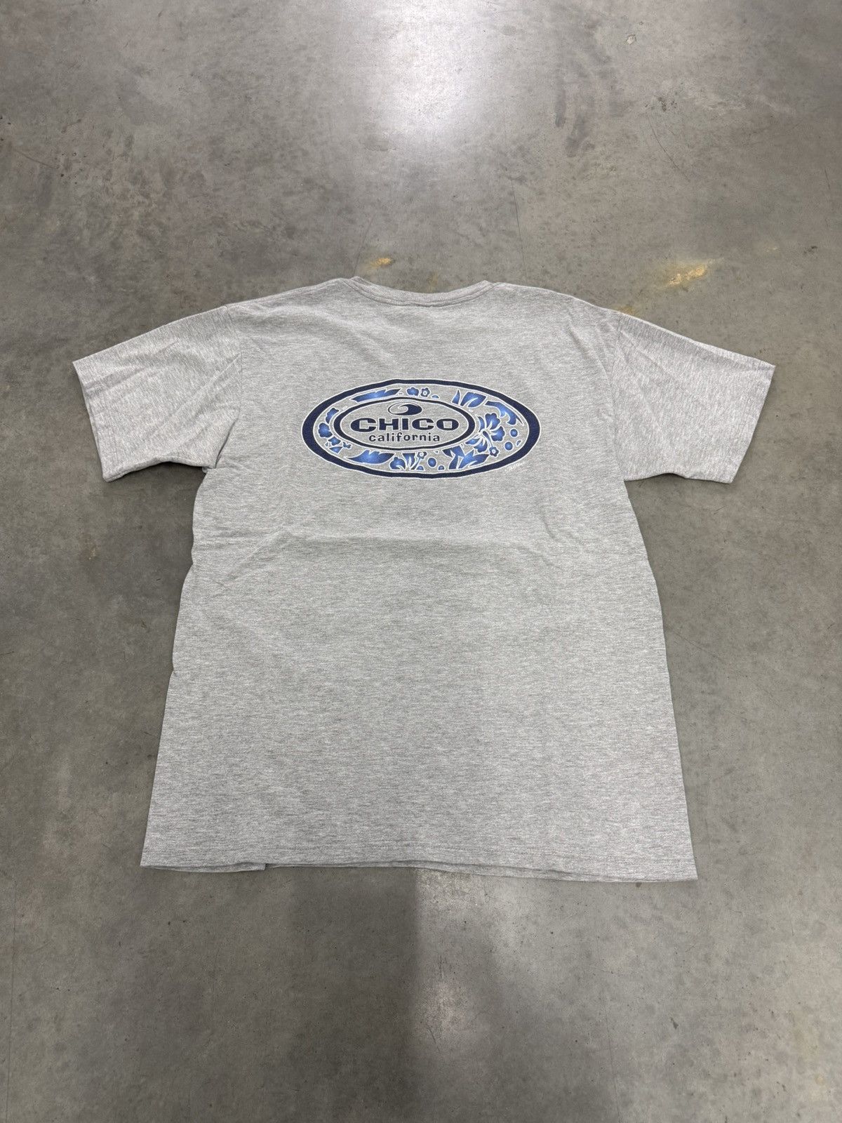 Quiksilver Vintage Chico California Surf Floral Grey Blue T Shirt Y2K Size US L / EU 52-54 / 3 - 6 Thumbnail
