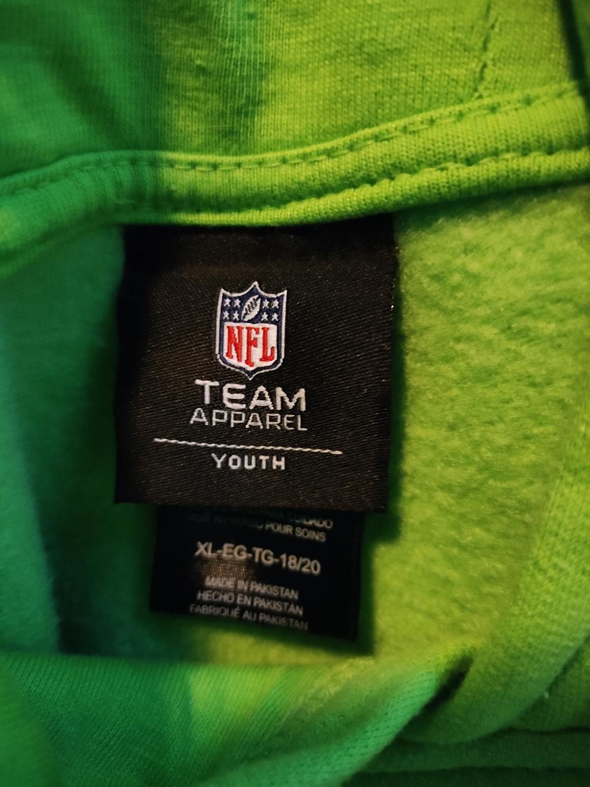 NFL Official NFL Seattle Seahawks Youth Hoodie Size XL Size US XL / EU 56 / 4 - 6 Thumbnail