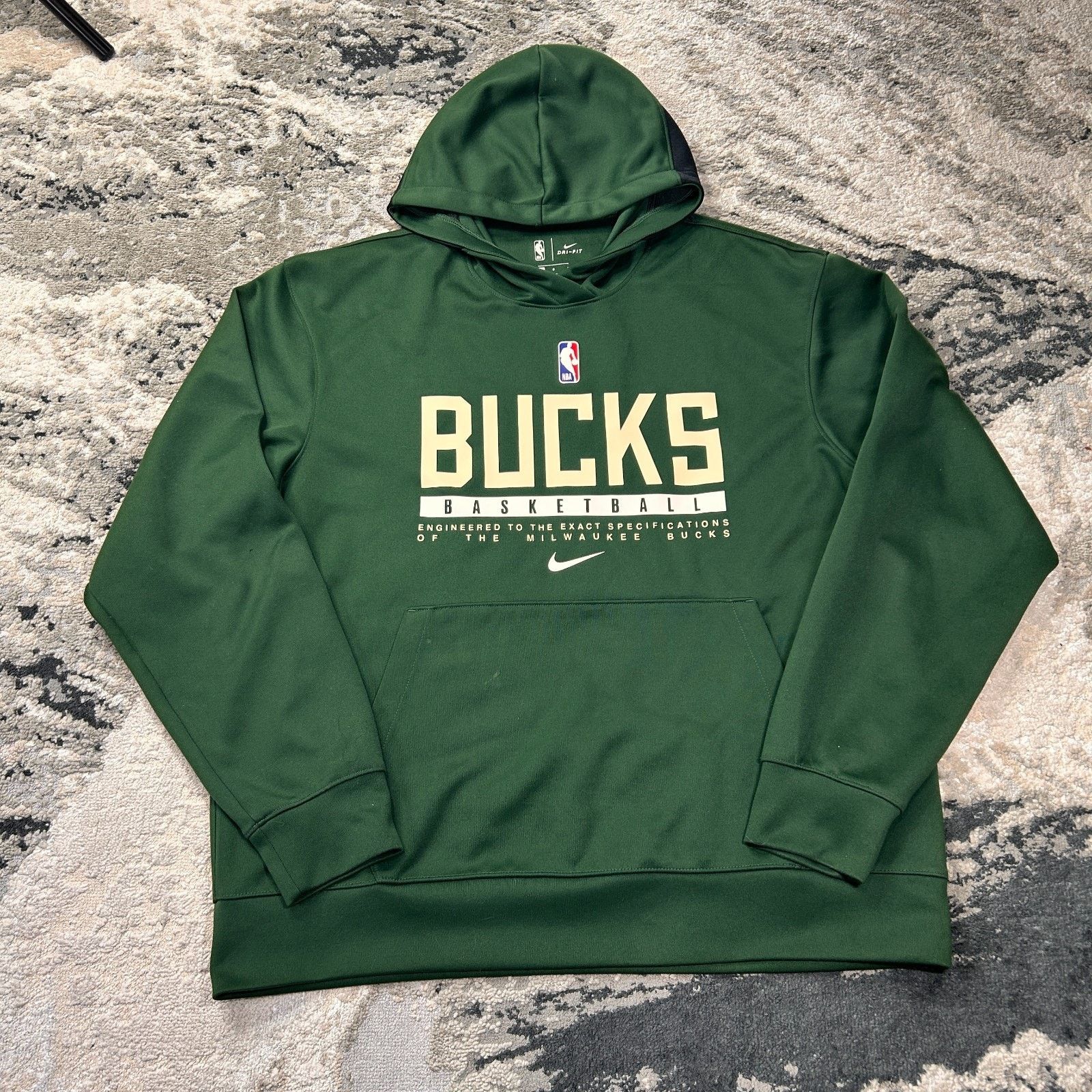 Nike Nike Dri Fit Performance Hoodie Large Milwaukee Bucks Ba Size US L / EU 52-54 / 3 - 1 Thumbnail