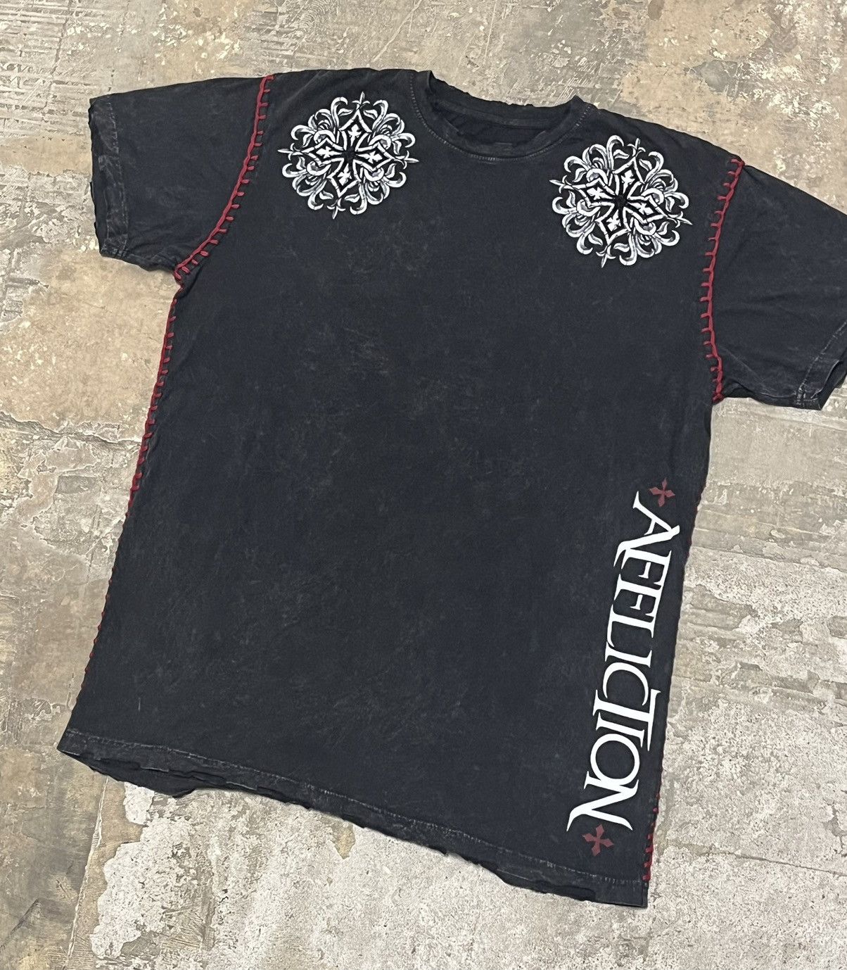 Affliction × Vintage Affliction grunge y2k skater goth emo hype tee shirt Size US XXL / EU 58 / 5 - 1 Thumbnail