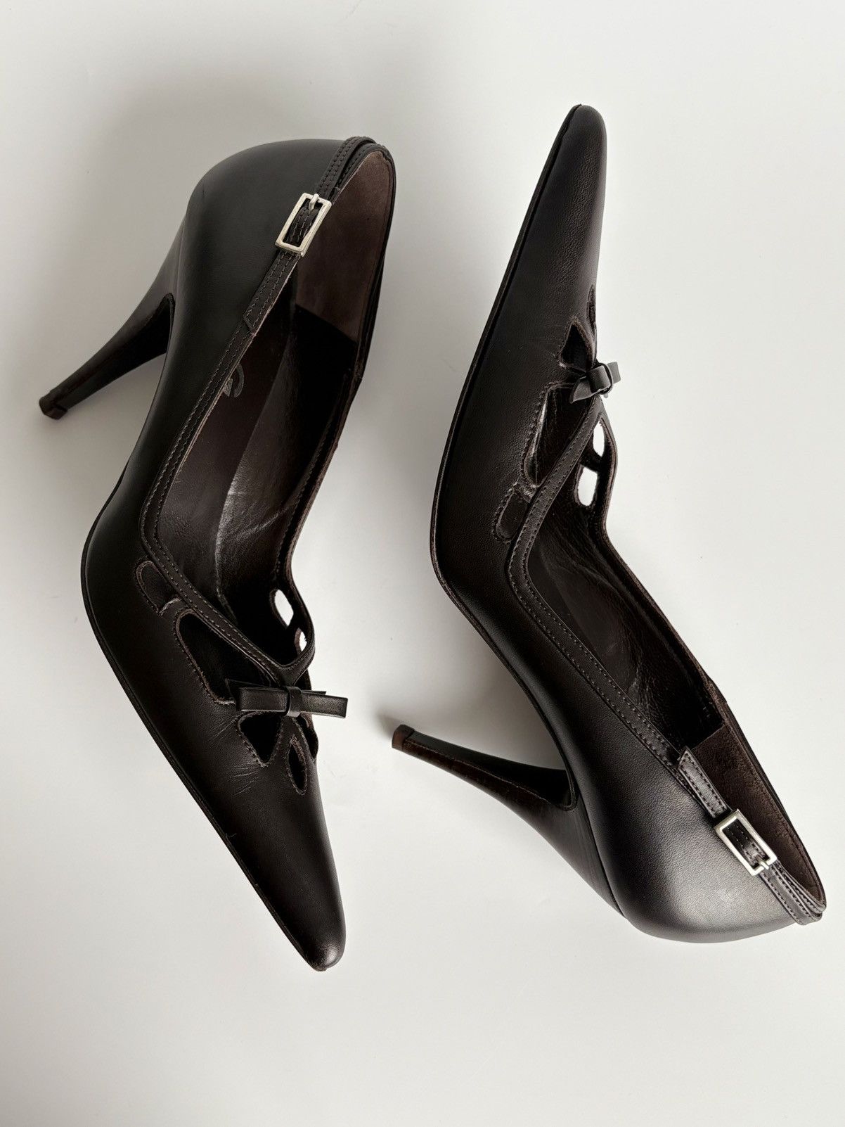 Dolce & Gabbana Dolce & Gabbana Cutout Bow Heels Dark Brown Leather37 US 7 Size US 7 / IT 37 - 7 Thumbnail