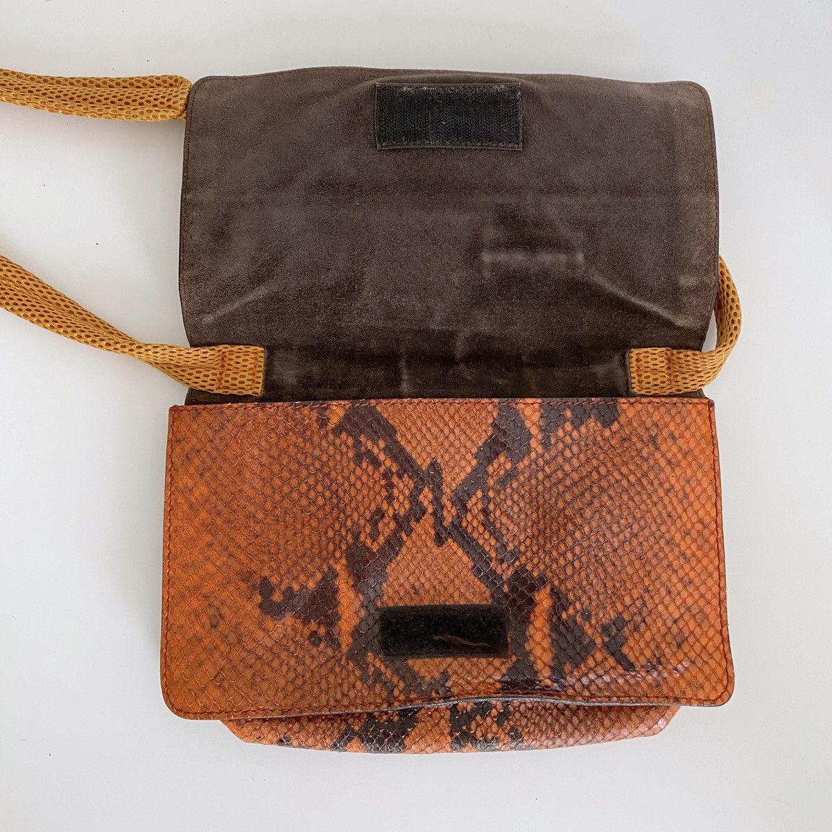 Miu Miu × Vintage Miu Miu 1999 FW Python Mesh Orange Crossbody Bag Size ONE SIZE - 4 Thumbnail