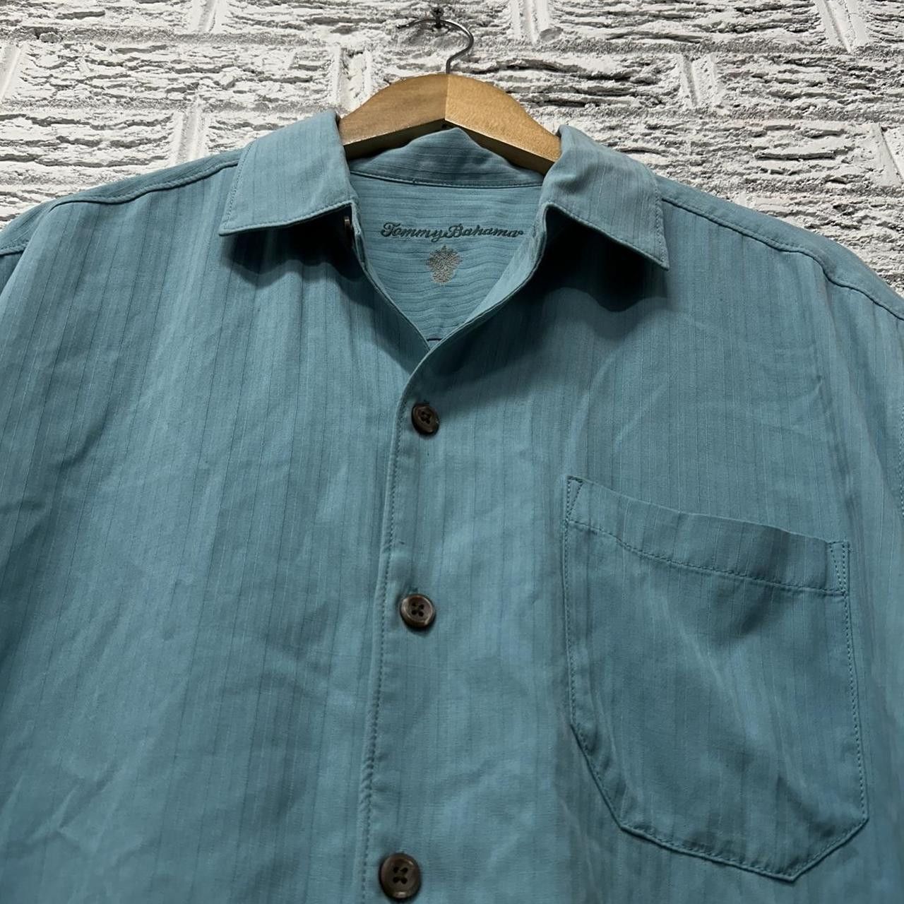 Tommy Bahama Vintage Tommy Bahama 100% Silk Blue Hawaiian Shirt Large Size US L / EU 52-54 / 3 - 1 Thumbnail