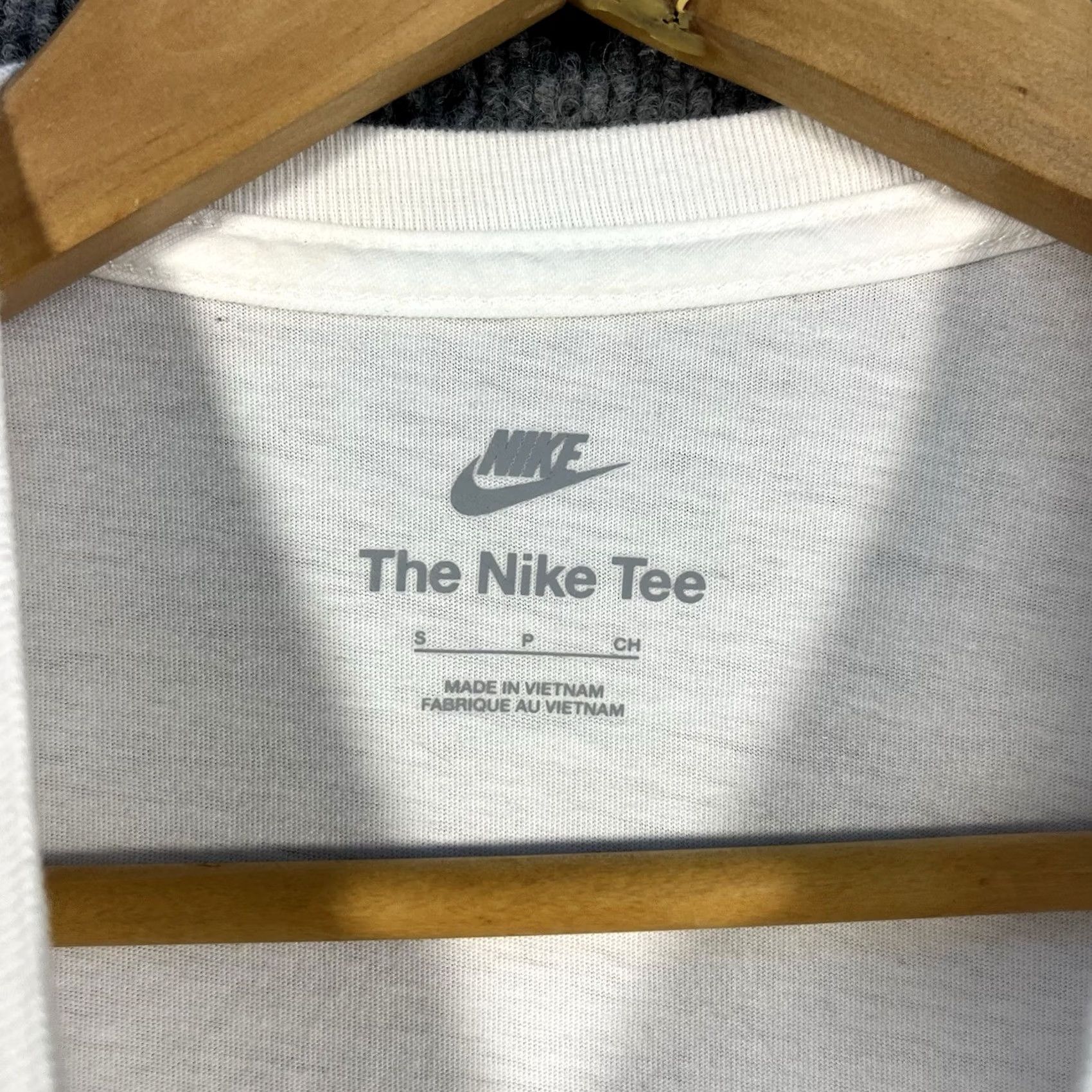 Nike VINTAGE Nike Air Max Shirt Mens S White Nike Air Max 95 Check Sports Running Shoes Swoosh Shirt Mens White Nike Air Max Check Sports Shirt S 95 - Size US S / EU 44-46 / 1 - 3 Thumbnail