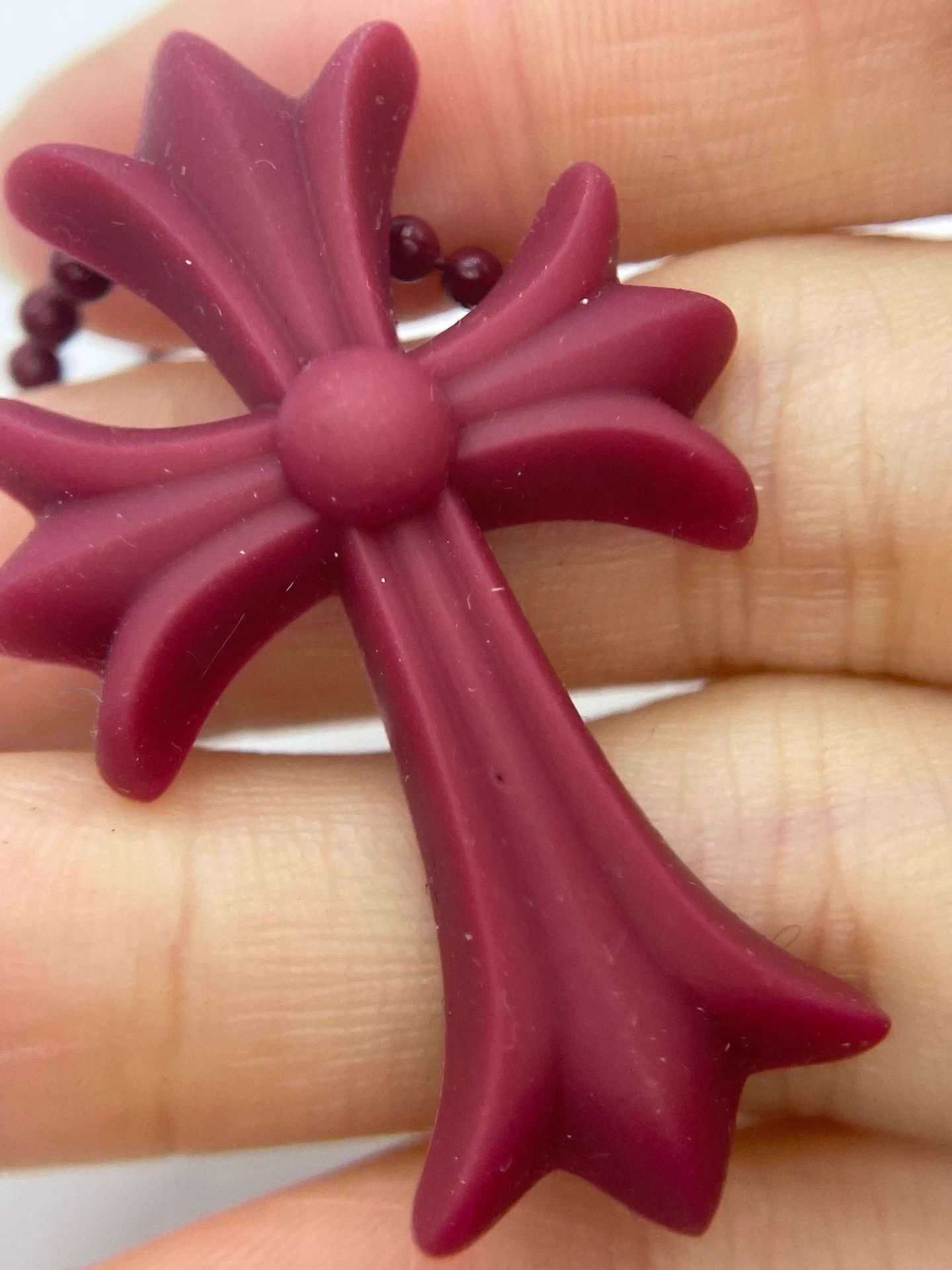 Chrome Hearts Chrome Hearts Resin Burgundy Cross Necklace w/ mirror Size ONE SIZE - 2 Thumbnail