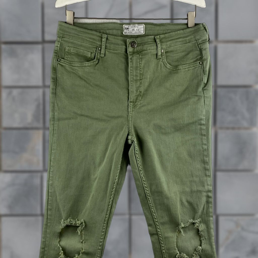 Free People Free People Jeans Womens 30 Green Ankle Stretch Denim High Rise Tapper Pants Size 30" / US 8 / IT 44 - 1 Thumbnail