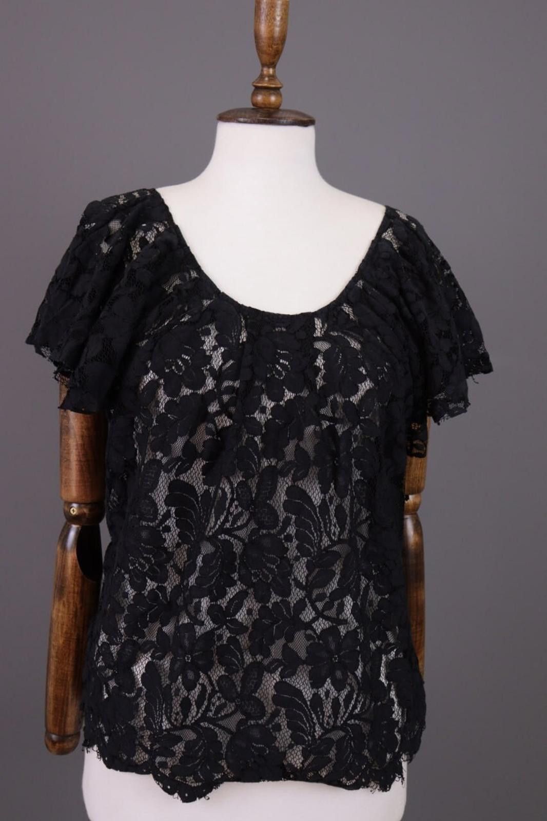 Designer Claudie Pierlot Black Shirt Sleeve Floral Knit Shirt Size 2 Size XS / US 0-2 / IT 36-38 - 1 Thumbnail
