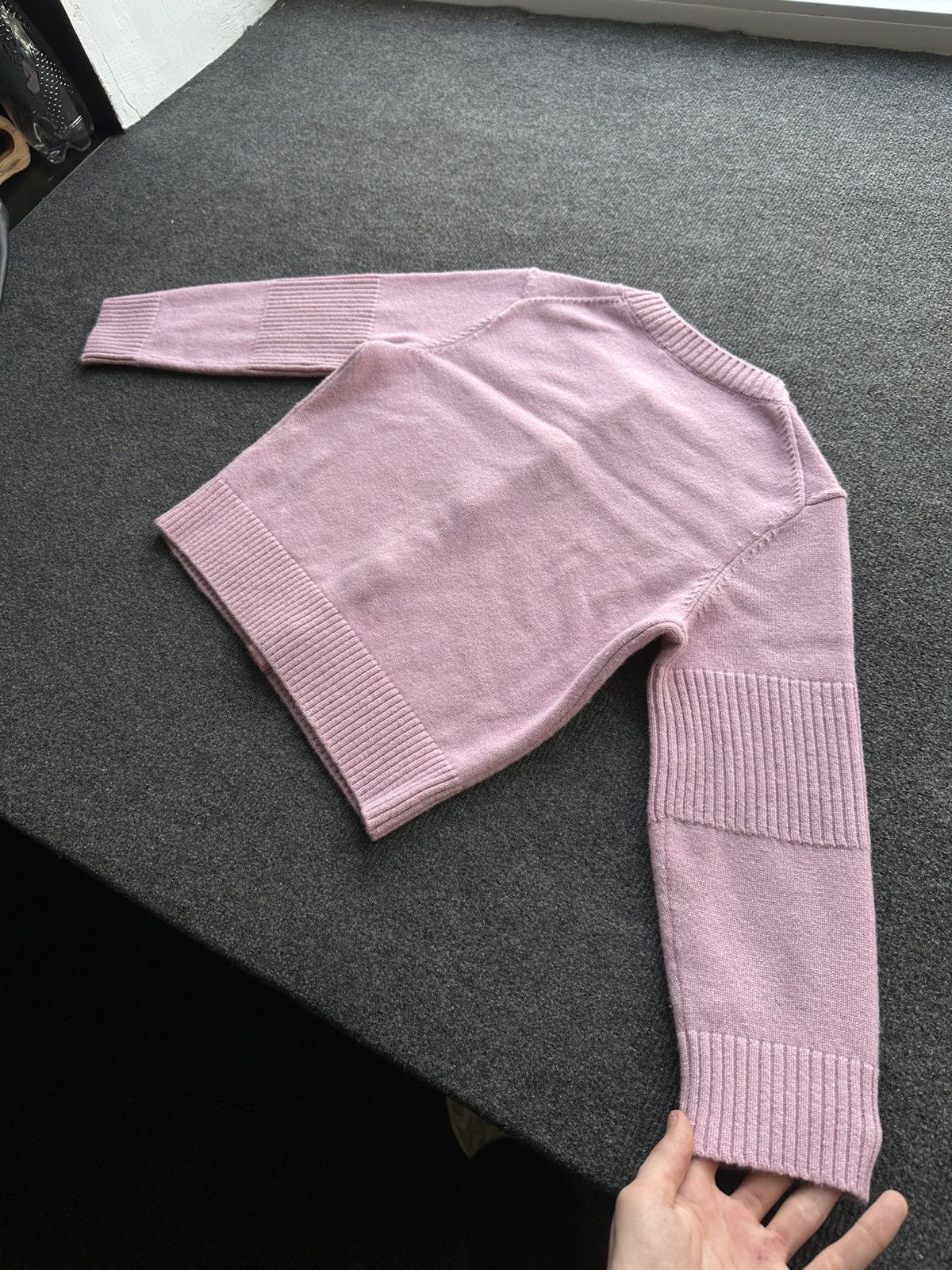 Chanel F/W 24 🚨 CASHMERE CHANEL 24B PINK CARDIGAN METAL LOGO BUTTON Size XS / US 0-2 / IT 36-38 - 15 Thumbnail