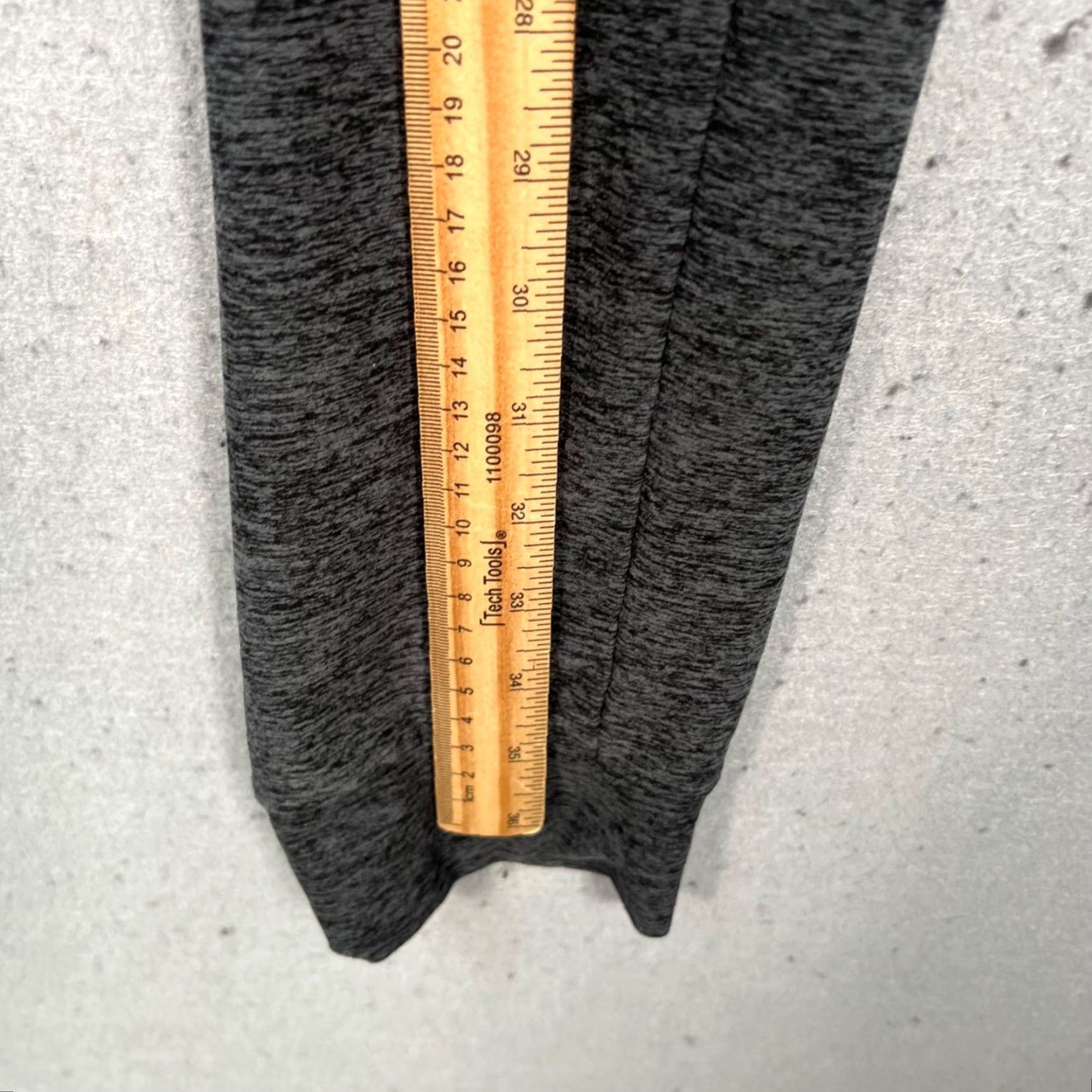 Beyond Yoga Beyond Yoga Womens Large Gray Stretch Jogger Pants Made In USA Jogger Pants Womens Large Gray Stretch Athletic Yoga Size 36" / US 14 / IT 50 - 6 Thumbnail
