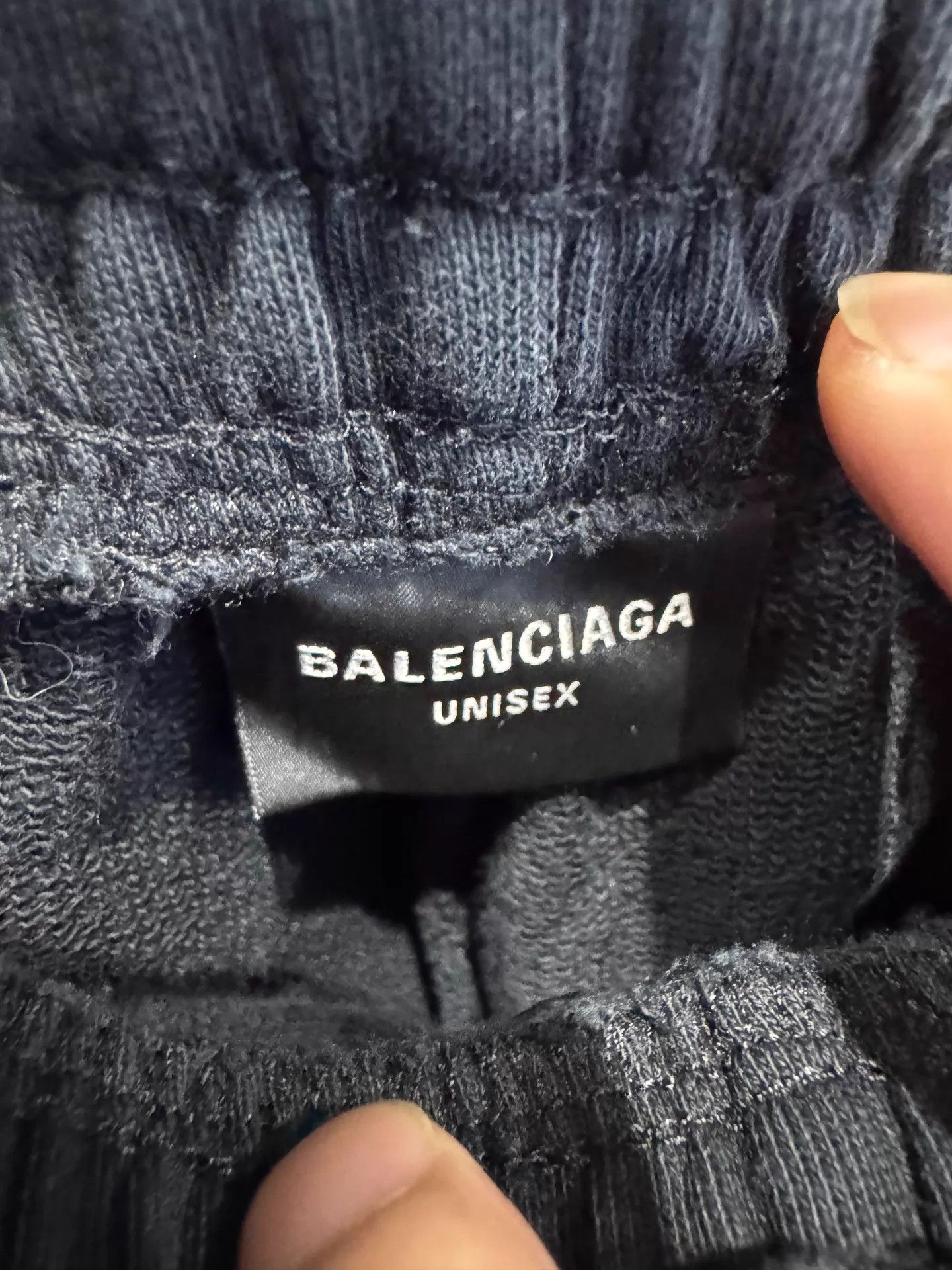 Balenciaga Balenciaga Reverse Logo Black Short L (Unisex) Size US 34 / EU 50 - 3 Thumbnail
