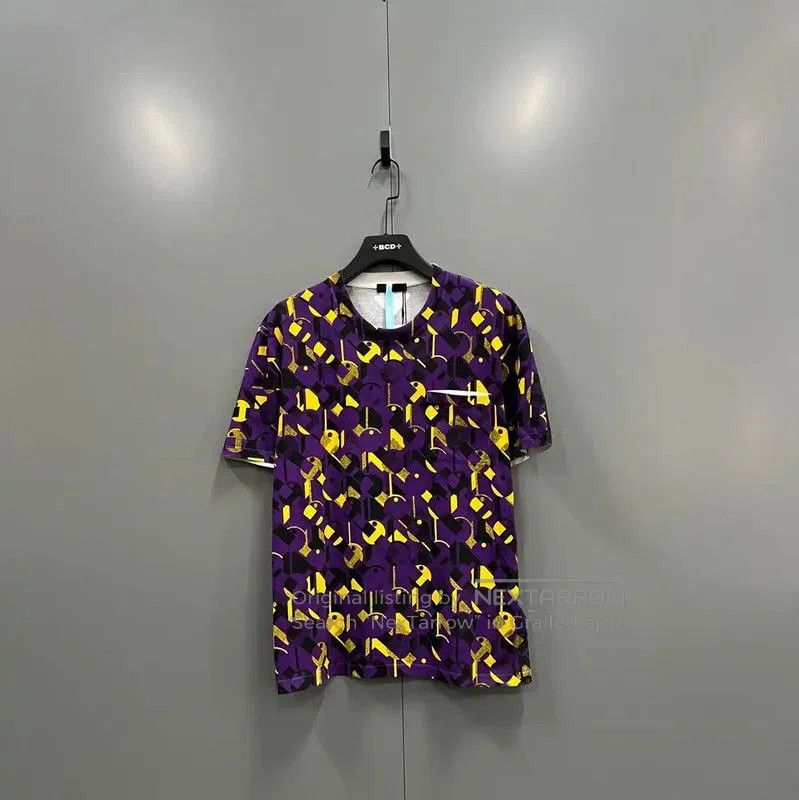Prada Prada Colorful Short Sleeve Cotton T-Shirt. Size US L / EU 52-54 / 3 - 1 Thumbnail