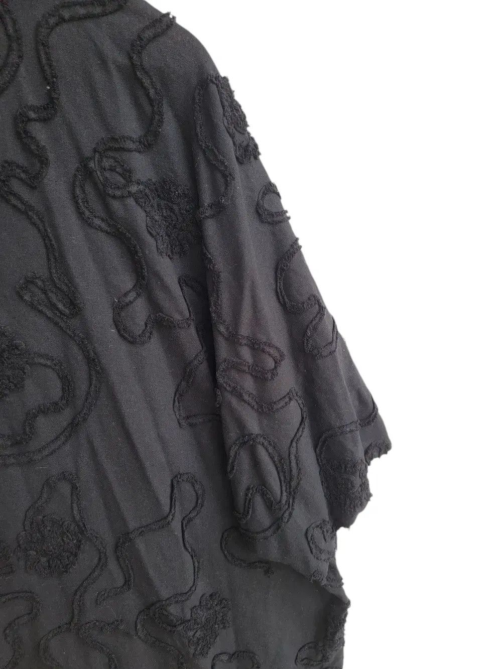 Japanese Brand Vintage Rare Tatauko Kai Capes 3D Size US XL / EU 56 / 4 - 6 Thumbnail