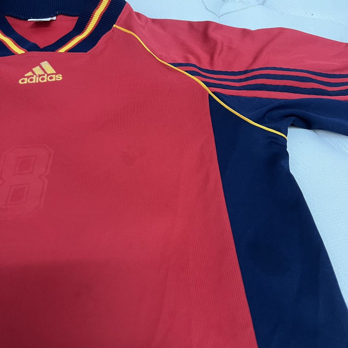Adidas 🔥Vintage 90s Adidas Spain Home Kit Template Jersey Size US XL / EU 56 / 4 - 12 Thumbnail
