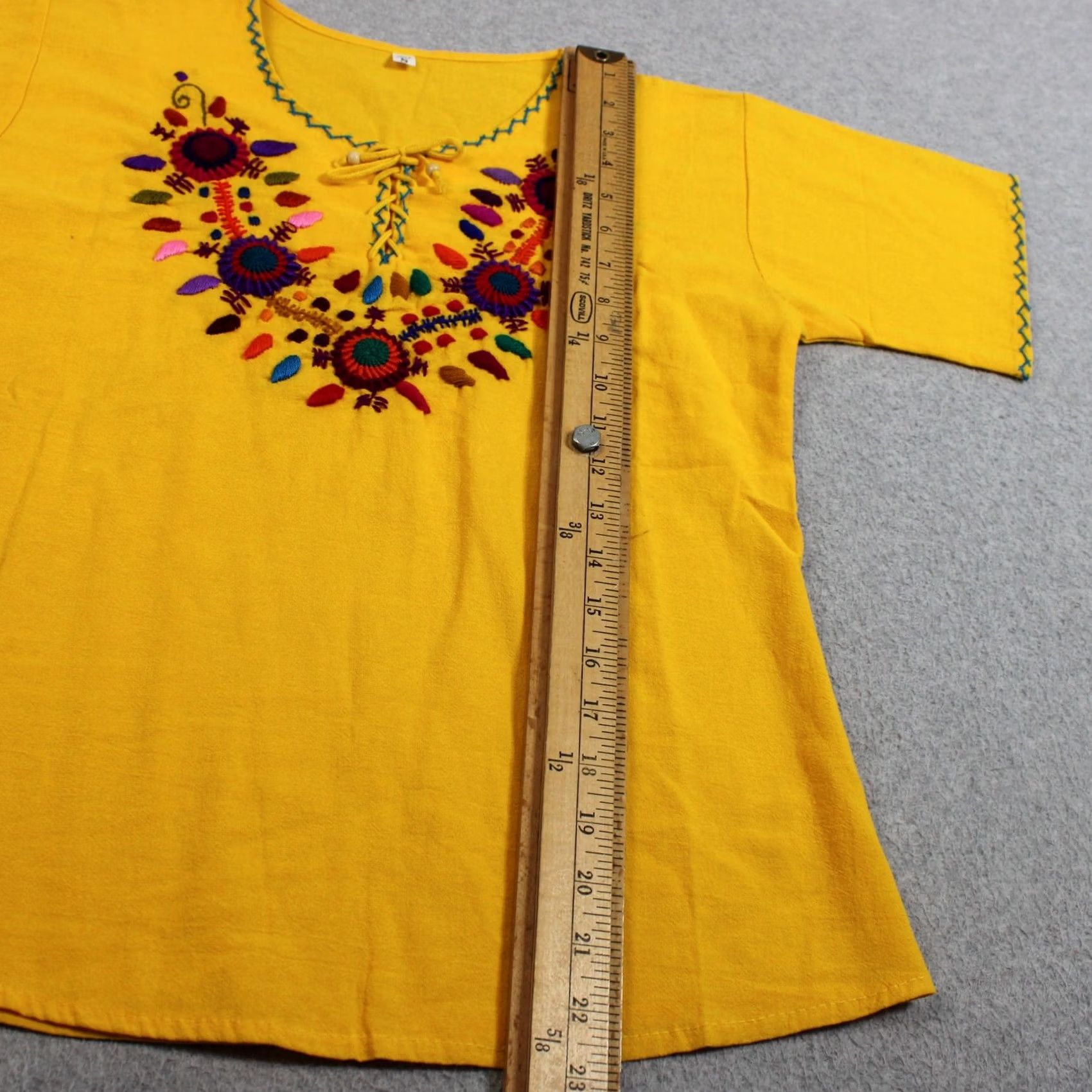 Vintage Mexican Embroidered Shirt Women S Yellow Floral Boho Cotton Festival Artsy Tunic V-neck Short Sleeve Womens Mens Size S / US 4 / IT 40 - 6 Thumbnail