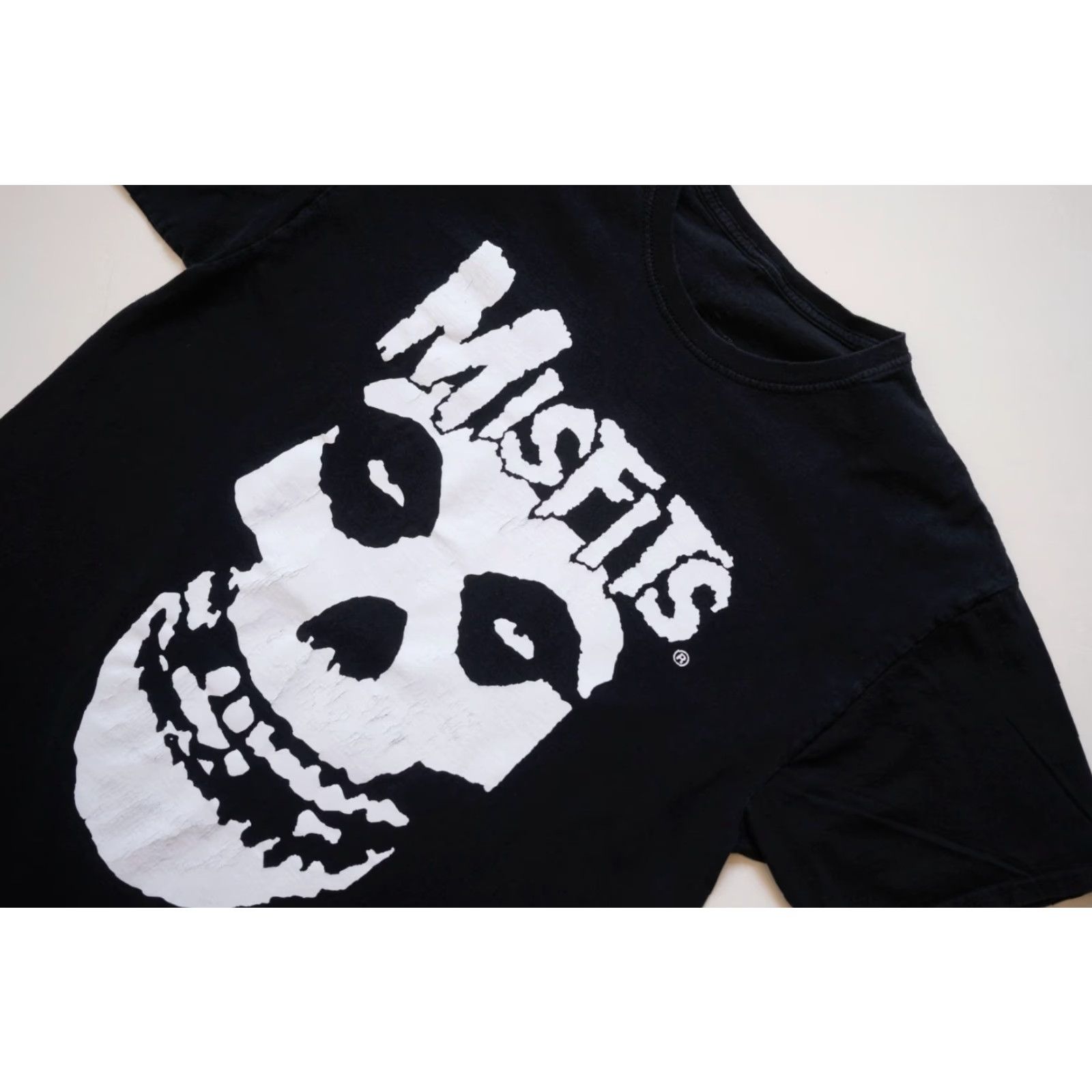 Vintage VINTAGE Misfits T-Shirt GRAPHIC 90s Y2K RETRO PUNK MUSIC ROCK SKULL BLACK XL Men Size US XL / EU 56 / 4 - 5 Thumbnail