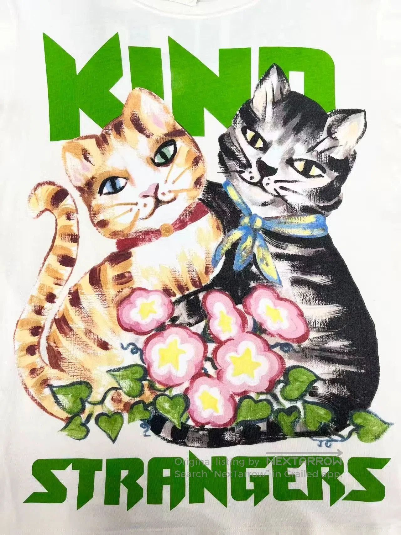 Gucci gucci white playful cat logo short sleeve. Size XS / US 0-2 / IT 36-38 - 4 Thumbnail