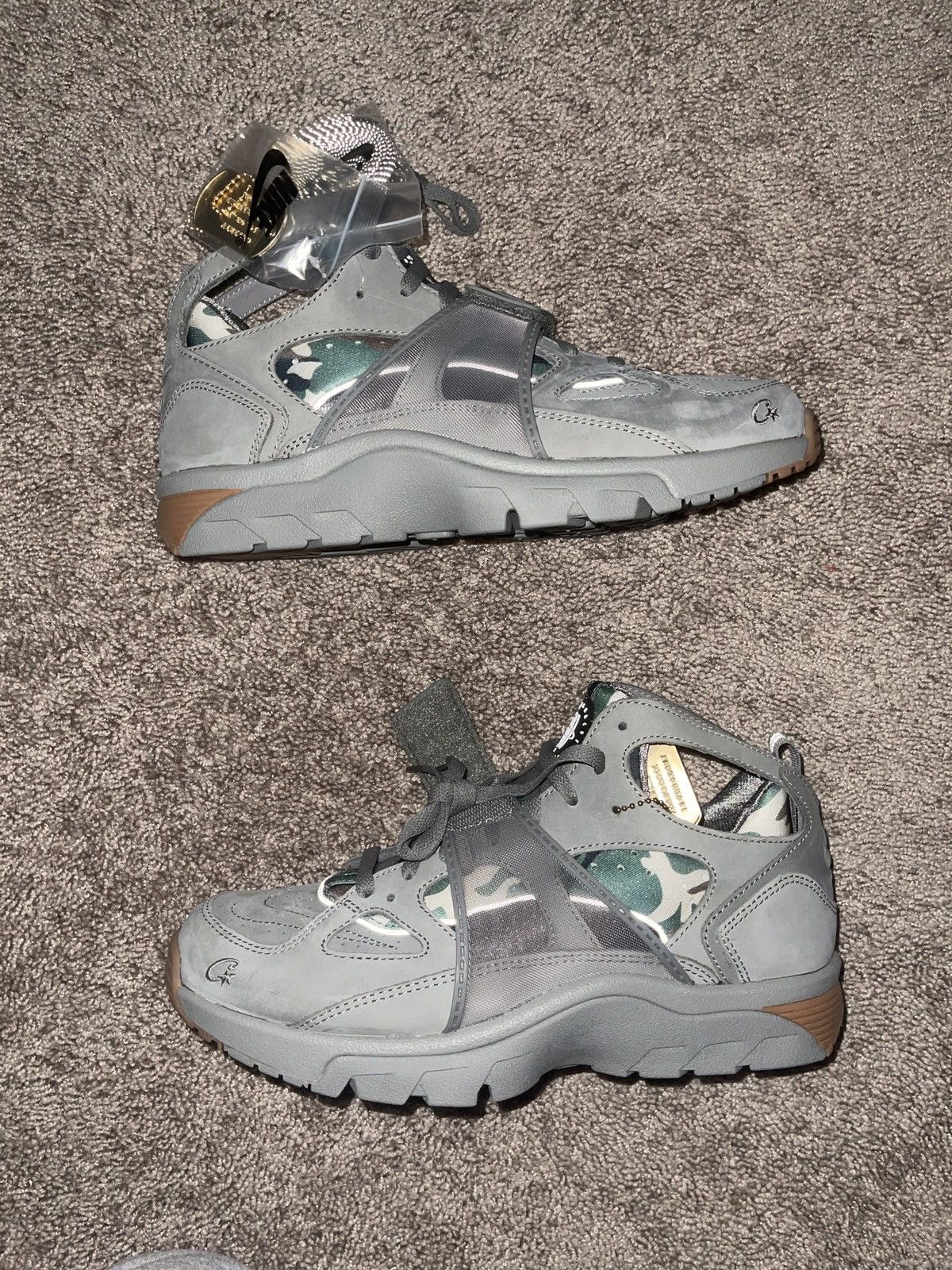 Corteiz × Nike Nike Air Trainer Huarache Corteiz Gully Grey Size US 10.5 / EU 43-44 - 1 Thumbnail