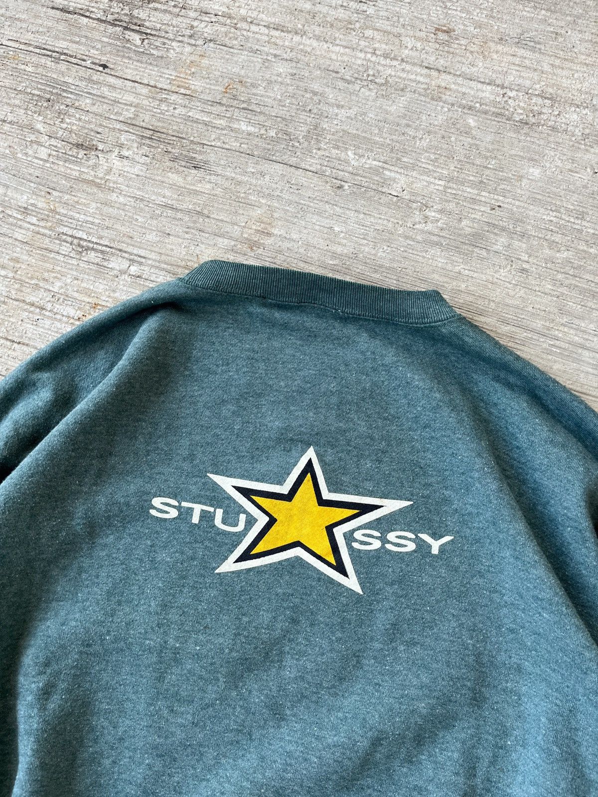 Other Vintage Stussy Crewneck Size US L / EU 52-54 / 3 - 4 Thumbnail