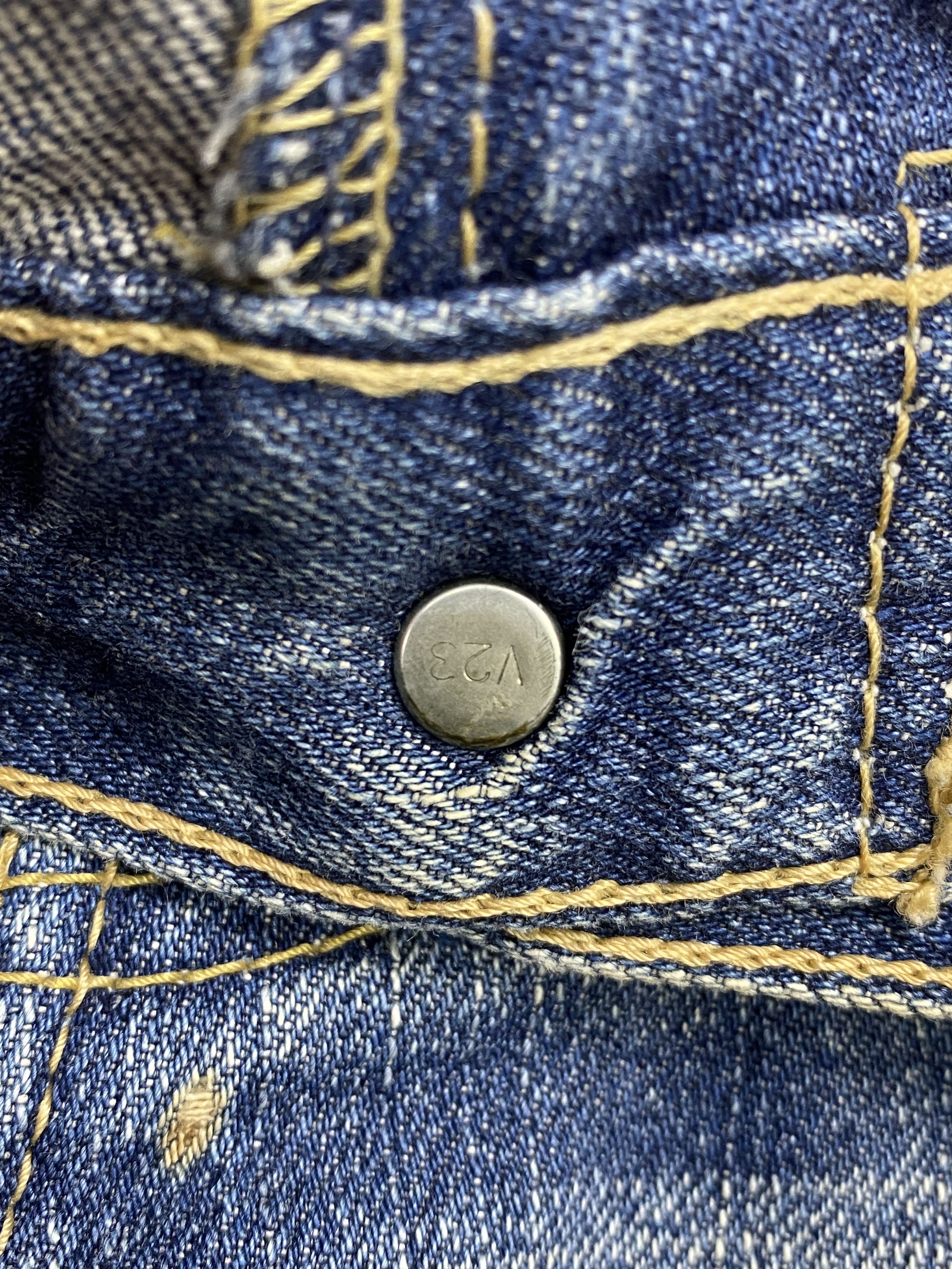 Levi's × Vintage Distressed Vintage Levi's 517 Flare Bootcut Jeans Size US 29 - 15 Thumbnail