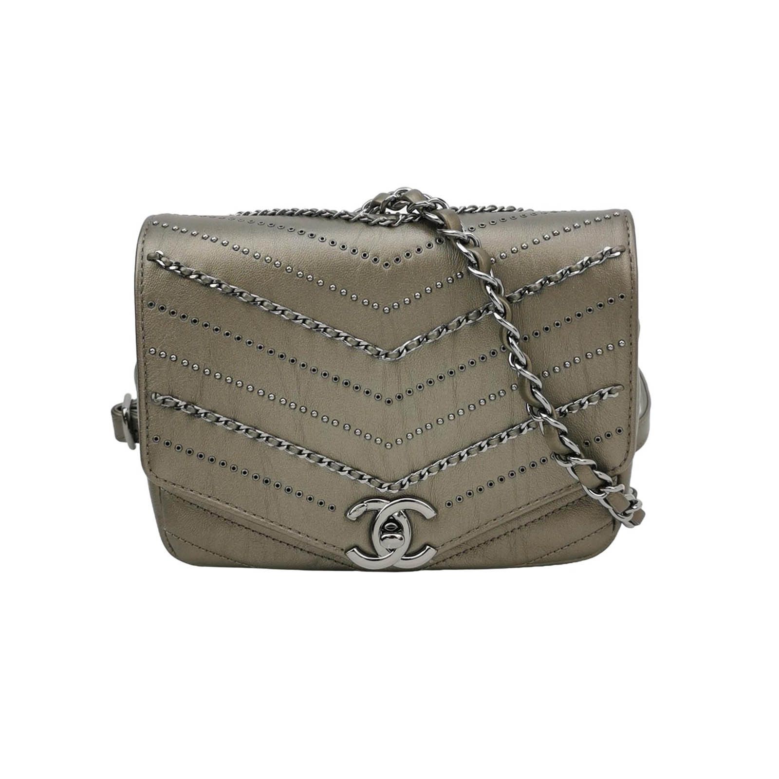 Chanel Chanel Women os Crossbody Bags Size ONE SIZE - 1 Thumbnail