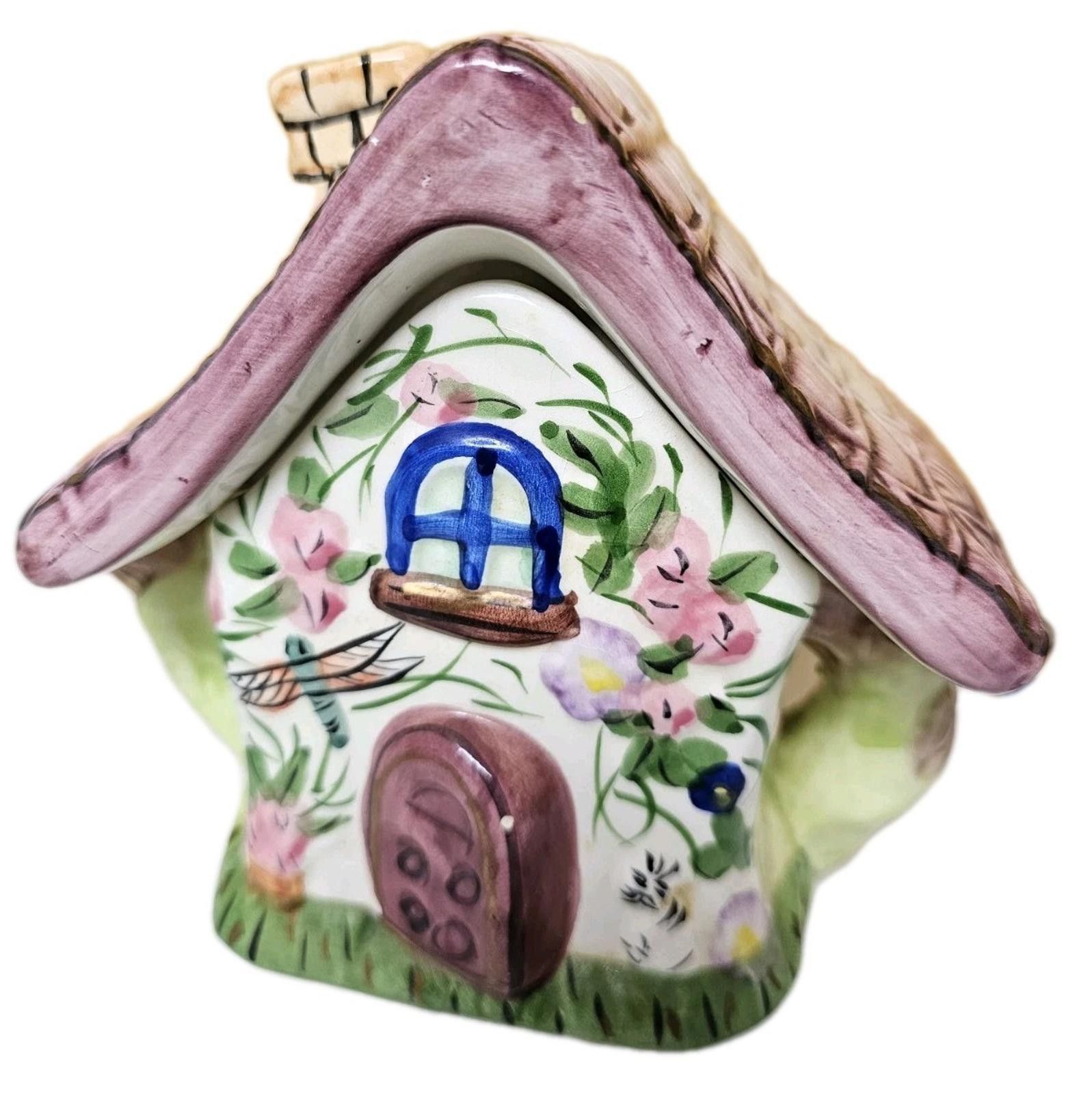 The Unbranded Brand Vintage Cottage ware Teapot with Lid Country Cottage House Size ONE SIZE - 1 Thumbnail