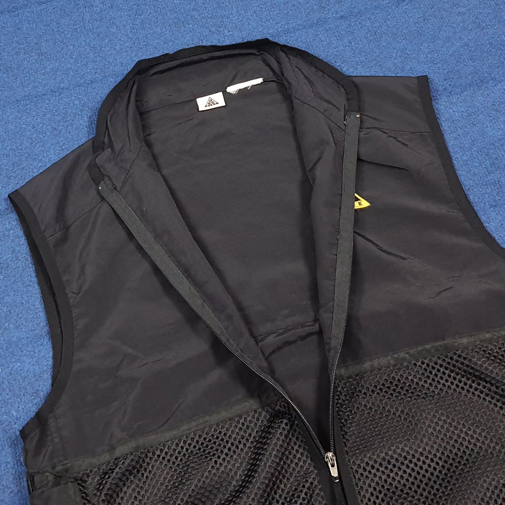 Nike ACG Vintage Nike ACG Sleeveless Windbreaker Vests C294N33 Size US L / EU 52-54 / 3 - 5 Thumbnail