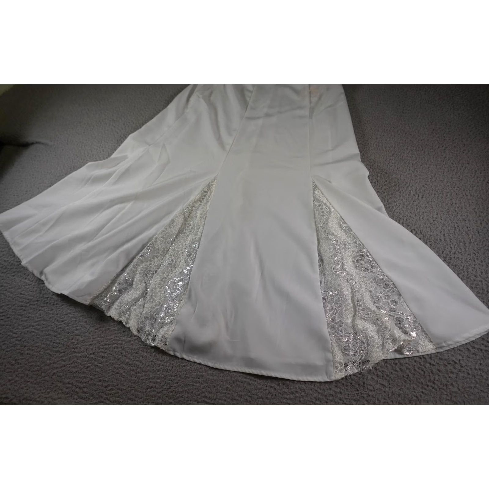 DANCER VINTAGE Western Skirt Womens XS White Sequin Lace Cowgirl Rodeo 90s Rugged, Formal, Wedding Ladies XS White Sequin Lace Cowgirl Rodeo Skirt Size 26" / US 2 / IT 38 - 4 Thumbnail