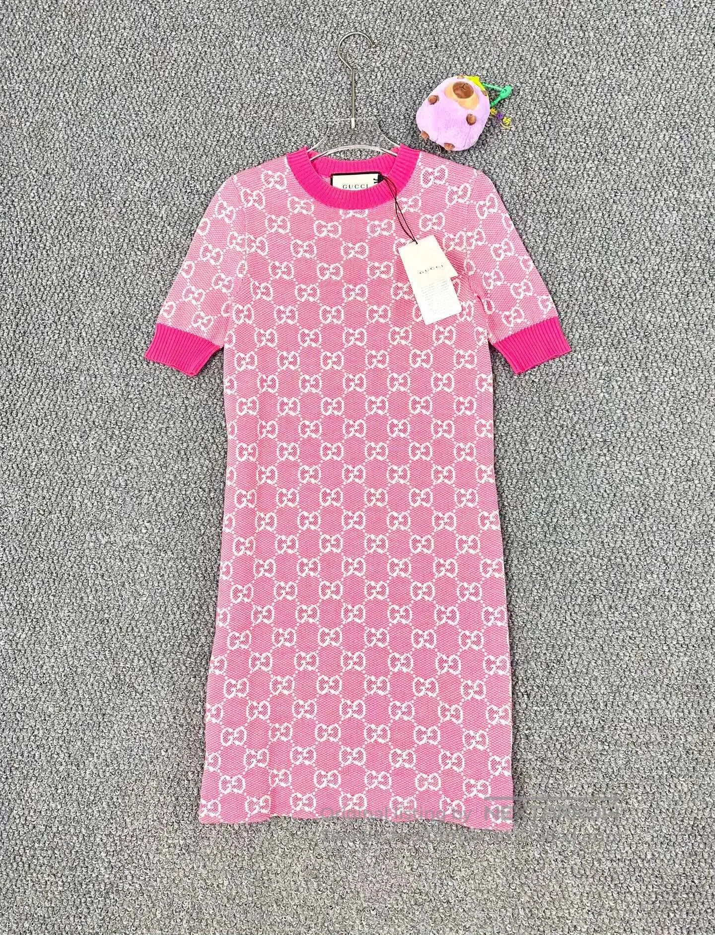 Gucci Guicci Pink Golden Buckle Full Print Knit Dress| Size XXS / US 00 / IT 34 - 1 Thumbnail