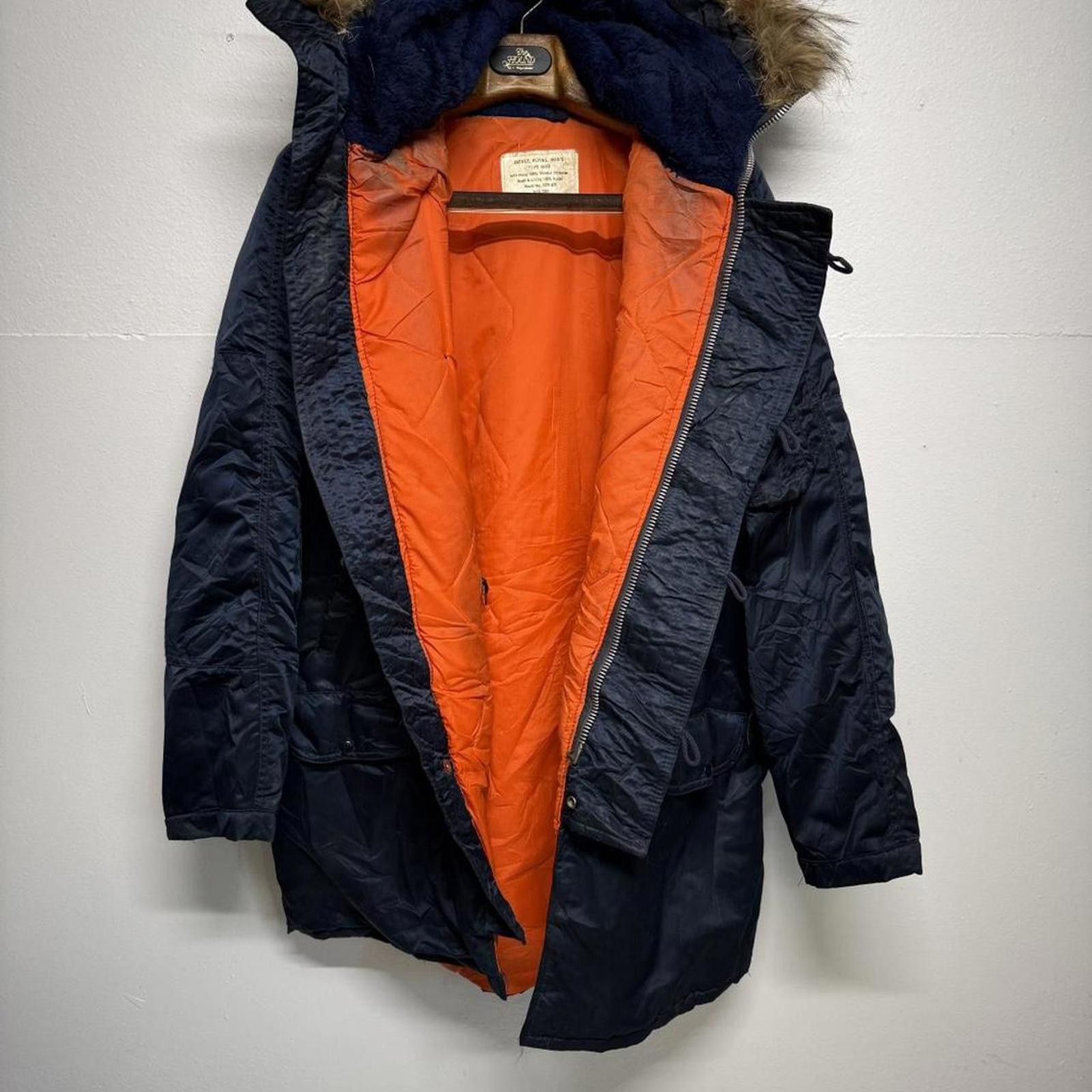 Other True vintage navy blue vintage 1970s military parka Size L Size US L / EU 52-54 / 3 - 2 Thumbnail