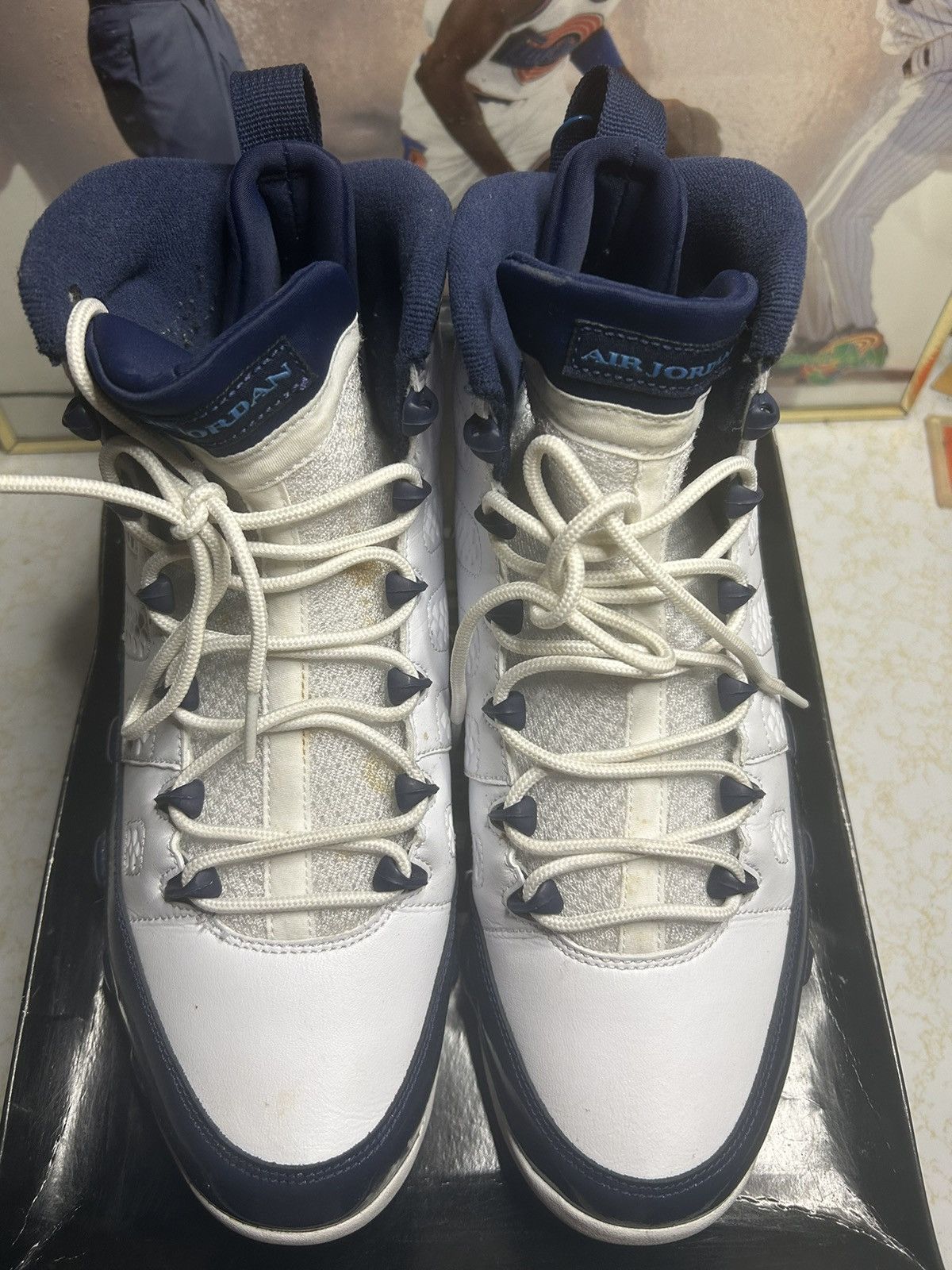 Air Jordan 9 Retro university blue