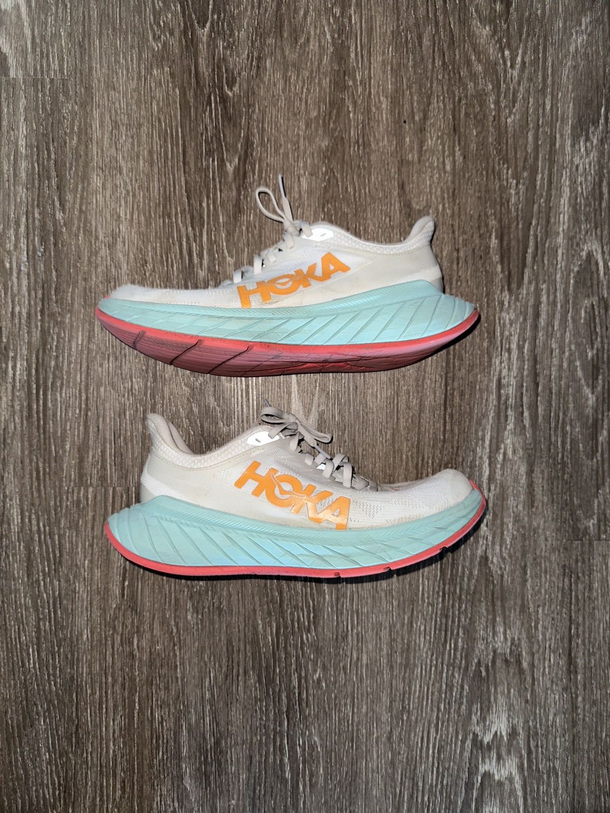 hoka carbon 2