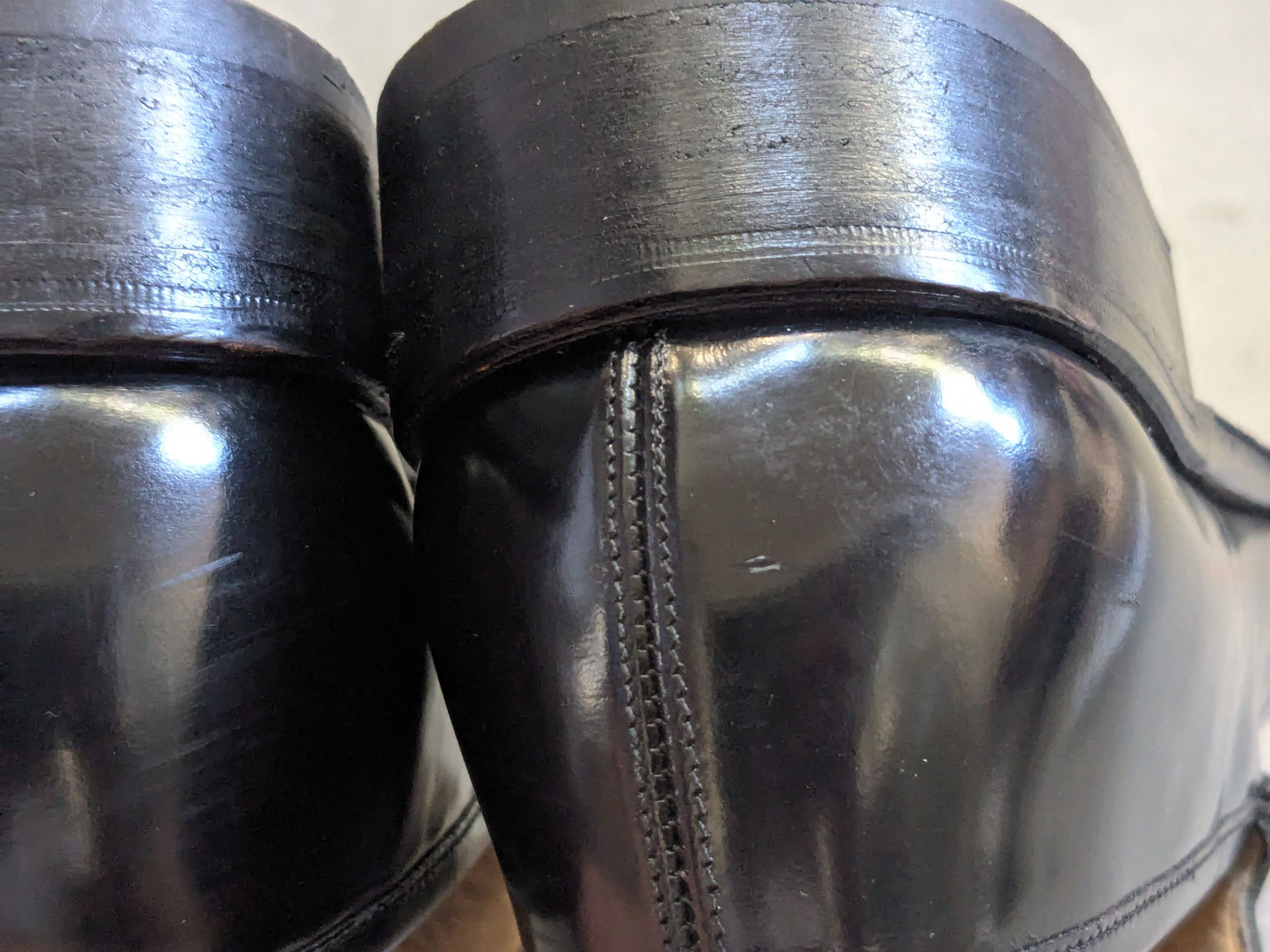 Gucci Gucci Loafers Black 9.5 D Leather Slip Ons Buckle Tom Ford Size US 9.5 / EU 42-43 - 16 Thumbnail