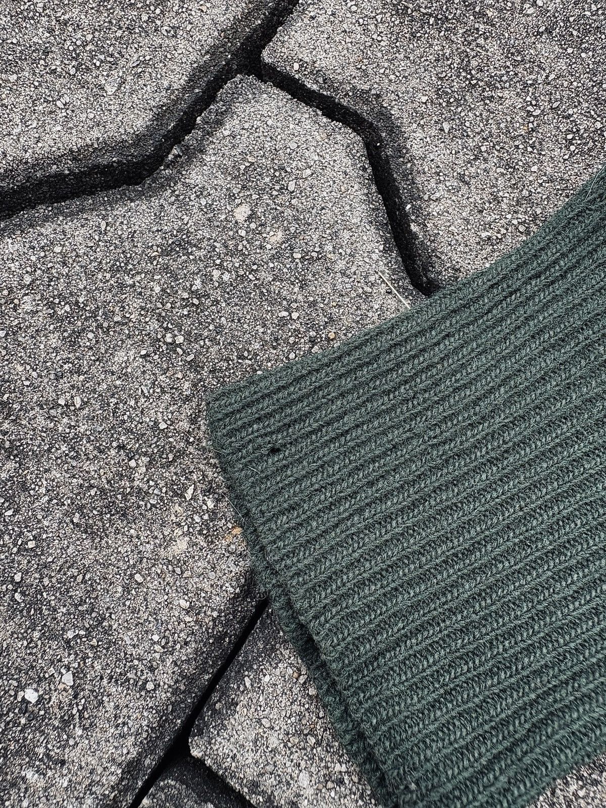 Ralph Lauren Vintage Trashed Polo Ralph Lauren Lambswool Knitwear Sweater Size US M / EU 48-50 / 2 - 12 Thumbnail