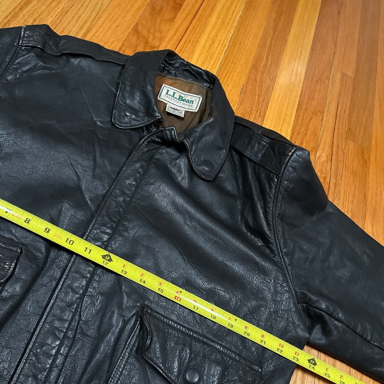 L.L. Bean VTG LL Bean A-2 Flight Bomber Jacket Leather Thinsulate USA Size US L / EU 52-54 / 3 - 5 Thumbnail