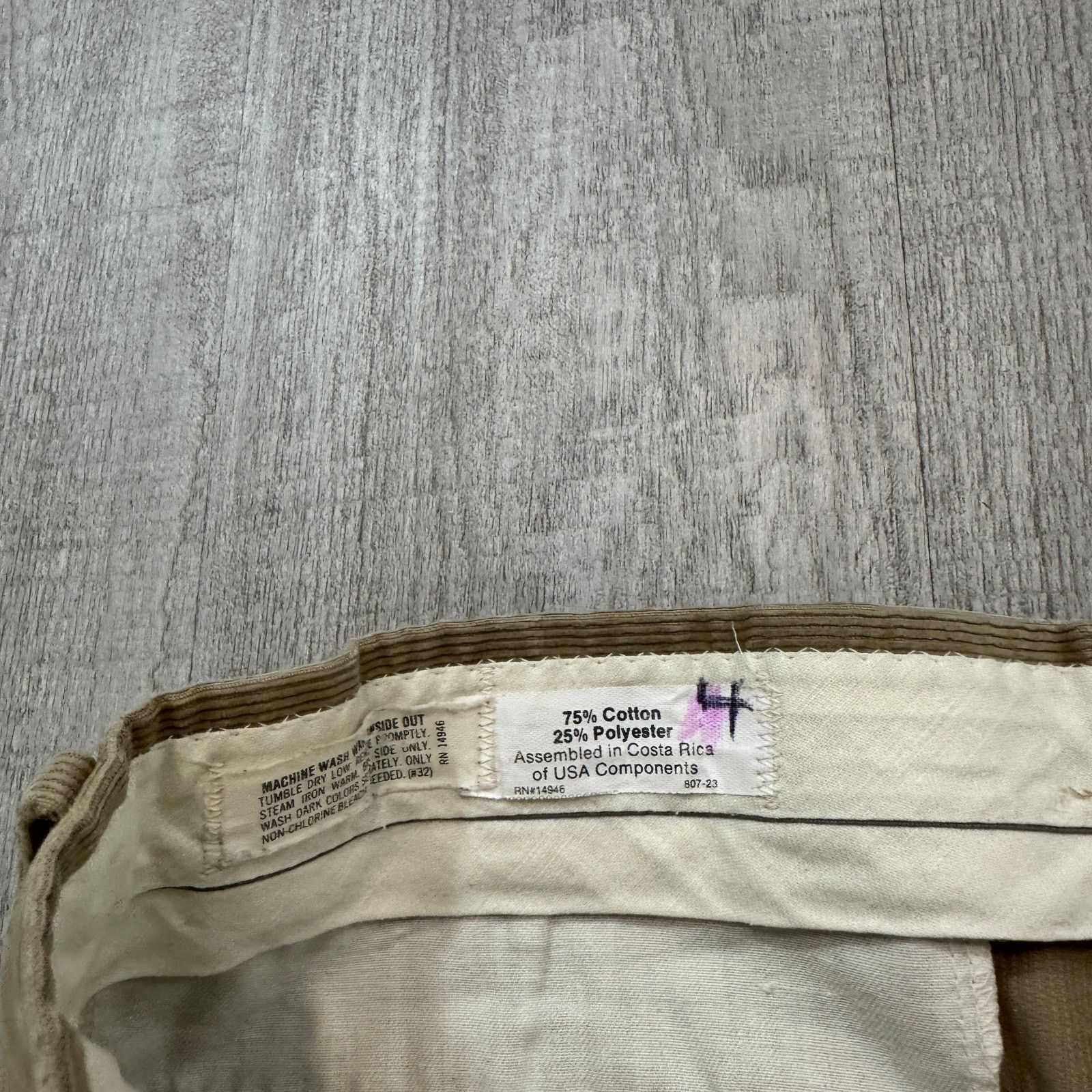 Vintage Vintage Corduroy Chino Pants Men's 34 x 26 Measured 90s Size US 34 / EU 50 - 4 Thumbnail